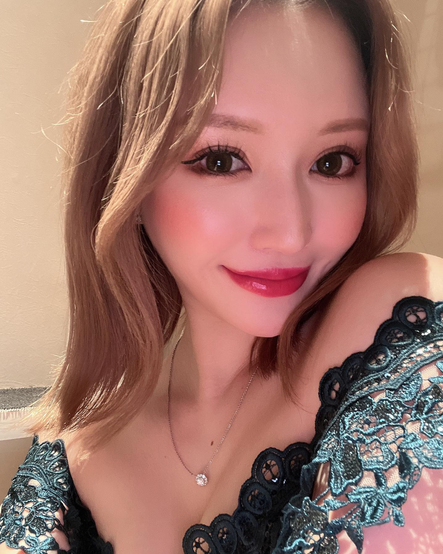 本日もよろしくお願いします🥰

#エリアG #エリアGグループ #オーシャンスカイ #オーシャンスカイ札幌 #オーシャンスカイ札幌りお#オーシャンスカイRio
#ニュークラブオーシャンスカイ札幌
.
.
#キャバクラ #キャバ #キャバ嬢 #キャバクラ嬢 #すすきのキャバクラ #すすきのキャバ嬢
.
#ニュークラ #ニュークラブ #キャバキャバ #すすきのニュークラ #すすきのニュークラブ
#すすきのニュークラエリアG #すすきのニュークラブエリアG #すすきのニュークラオーシャンスカイ札幌 #すすきのニ