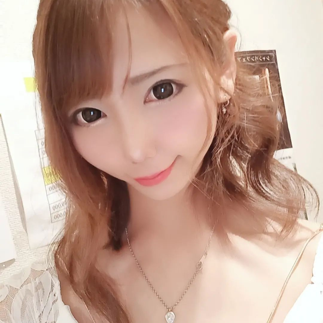 どれ載せたか分からなくなってきた🤭

　#クラブヘレナ　#響きグループ　#水妃由羅　#札幌　#すすきの　#北海道　#ニュークラブ　#ニュークラ嬢　#すすきのニュークラ　#ラウンジ　#ラウンジ嬢　#キャバクラ　#キャバ嬢　#ホステス　#道産子　#美女スタグラム　#求人　#自撮り　#ヘアアレンジ　#キャバキャバ