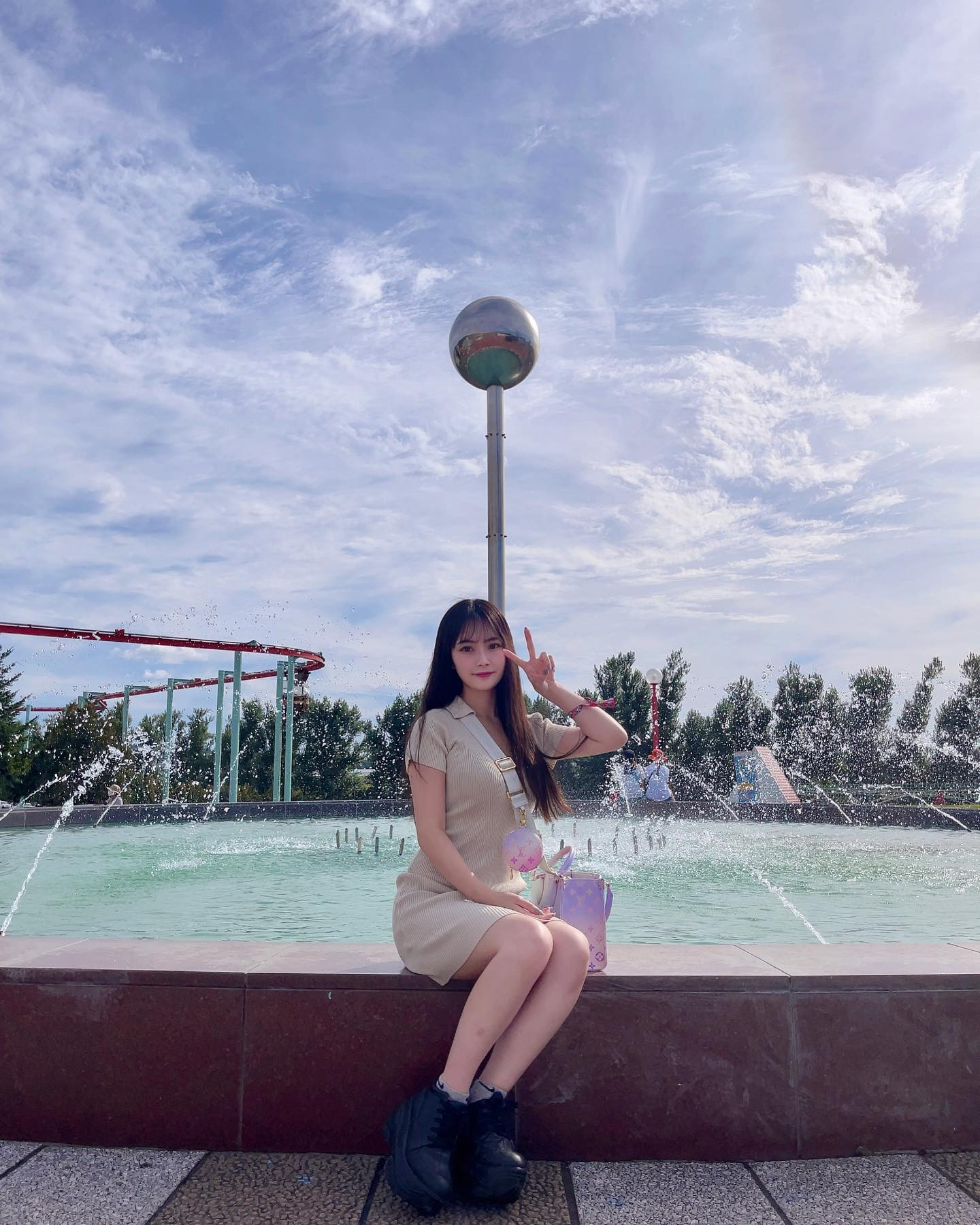 今週ラスト出勤🍀よろしくね🥰

予定薄目なので
遊びに来てくれると嬉しいです🙏🏻

#キャバ嬢 #歌舞伎町 #新宿 #六本木 #ドレス #北新地#キャバ#錦#中洲#名古屋#ホスト#ホステス#キャバドレス#大阪#すすきの#出勤#東京#シャンパン#水商売#キャバクラ#ニュークラブ#シティーグループ#ラピュタ