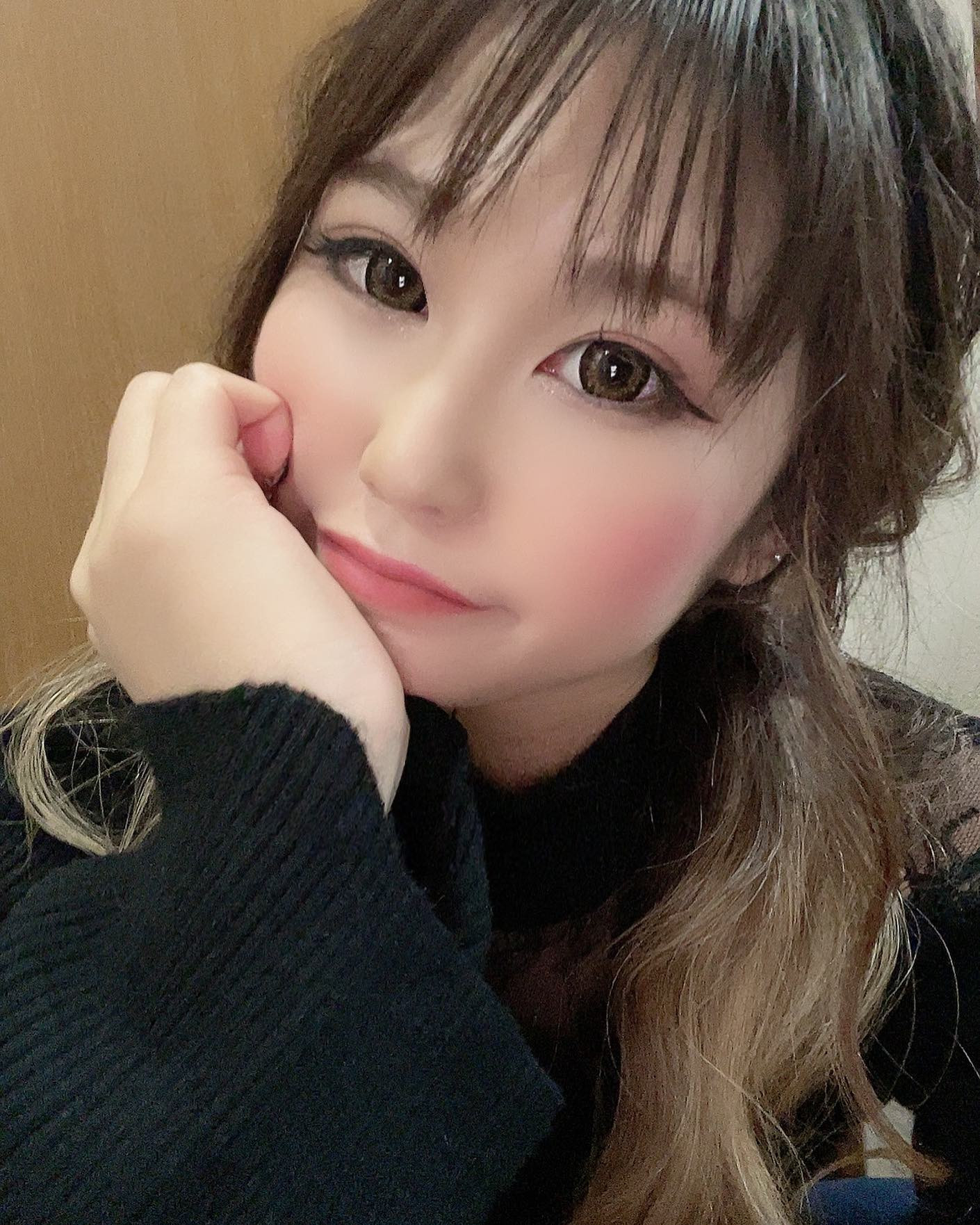 今日は定休日です😇

@helena_hibikigroup 

#クラブヘレナ　#響グループ　#天海莉央奈　#札幌　#すすきの　#北海道　#ニュークラブ　#ニュークラ嬢　#すすきのニュークラ　#ラウンジ　#ラウンジ嬢　#キャバクラ　#キャバ嬢　#ホステス　#道産子　#美女スタグラム　#求人　#自撮り　#ヘアアレンジ　#キャバキャバ#札幌観光#お酒#酔っ払い#歌舞伎町#錦#中州#国分町#お酒好きと繋がりたい#自撮り#いいね返し