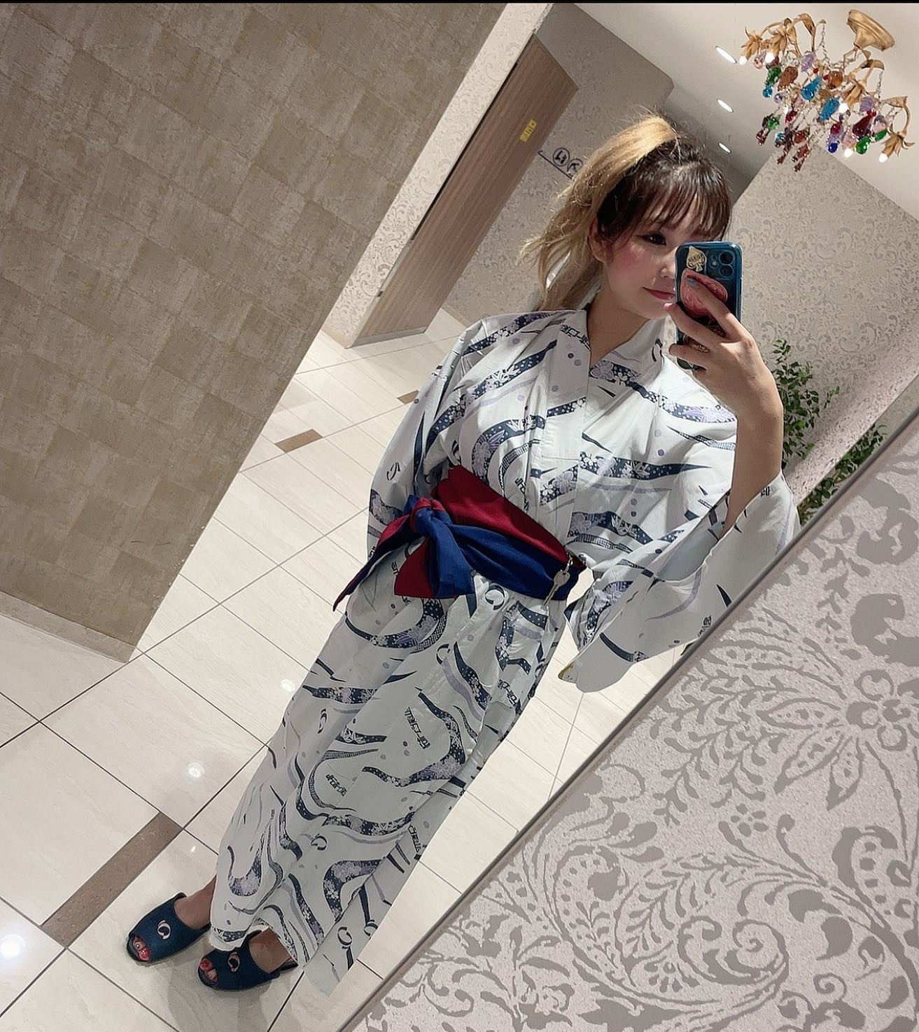 温泉泊まりに行きたいなー😂

@helena_hibikigroup 

#クラブヘレナ　#響グループ　#天海莉央奈　#札幌　#すすきの　#北海道　#ニュークラブ　#ニュークラ嬢　#すすきのニュークラ　#ラウンジ　#ラウンジ嬢　#キャバクラ　#キャバ嬢　#ホステス　#道産子　#美女スタグラム　#求人　#自撮り　#ヘアアレンジ　#キャバキャバ#札幌観光#お酒#酔っ払い#歌舞伎町#錦#中州#国分町#お酒好きと繋がりたい#自撮り#いいね返し