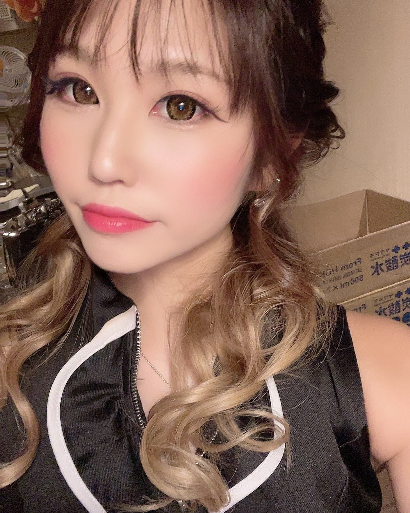 出勤😇

@helena_hibikigroup 

#クラブヘレナ　#響グループ　#天海莉央奈　#札幌　#すすきの　#北海道　#ニュークラブ　#ニュークラ嬢　#すすきのニュークラ　#ラウンジ　#ラウンジ嬢　#キャバクラ　#キャバ嬢　#ホステス　#道産子　#美女スタグラム　#求人　#自撮り　#ヘアアレンジ　#キャバキャバ#札幌観光#お酒#酔っ払い#歌舞伎町#錦#中州#国分町#お酒好きと繋がりたい#自撮り#いいね返し