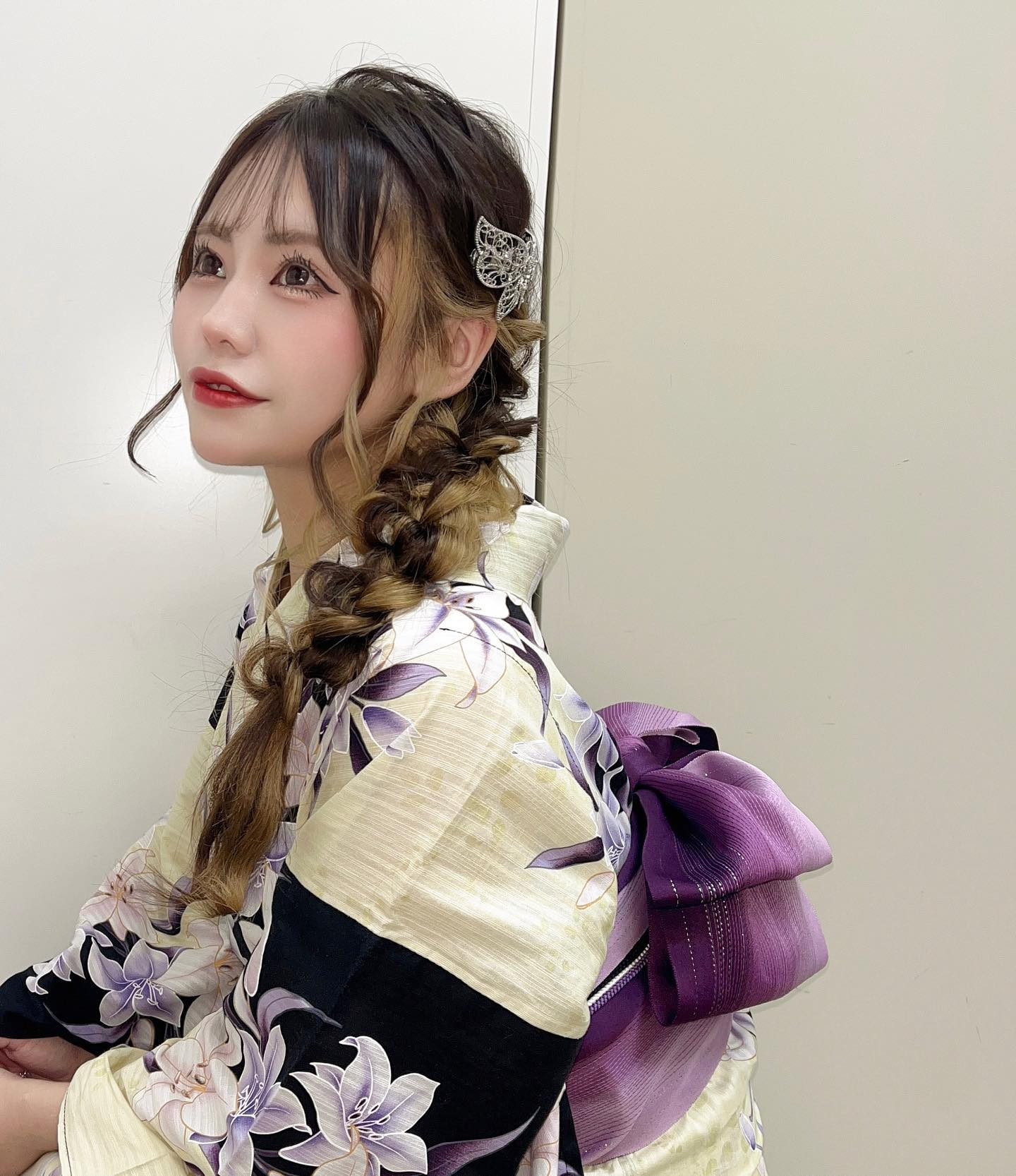 今日も浴衣イベント🐸
６月に2回も浴衣着ることそうないよね

.
.
.
.

#浴衣 #イベント  #歌舞伎町 #新宿 #キャバ嬢 #キャバクラ #宣材写真 #撮影 #キャバドレス #リュアーグ #指名 #名古屋 #北新地 #すすきの #instagood #lfl #followforfollowback #いいね返し #きゃばきゃば #ドレス #水商売 #自撮り女子 #selfie #フォロー返します #アルコールフェスティバル #酒好きな人と繋がりたい #飲酒タグラム #キャバ #ヘアカラー #h