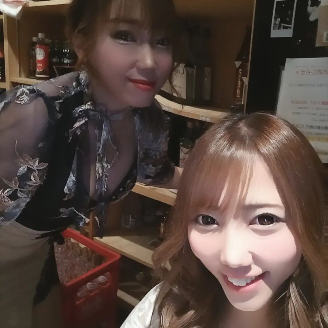 ひなちん暗い🤣

#クラブヘレナ　#響きグループ　#水妃由羅　#札幌　#すすきの　#北海道　#ニュークラブ　#ニュークラ嬢　#すすきのニュークラ　#ラウンジ　#ラウンジ嬢　#キャバクラ　#キャバ嬢　#ホステス　#道産子　#美女スタグラム　#求人　#自撮り　#ヘアアレンジ　#キャバキャバ