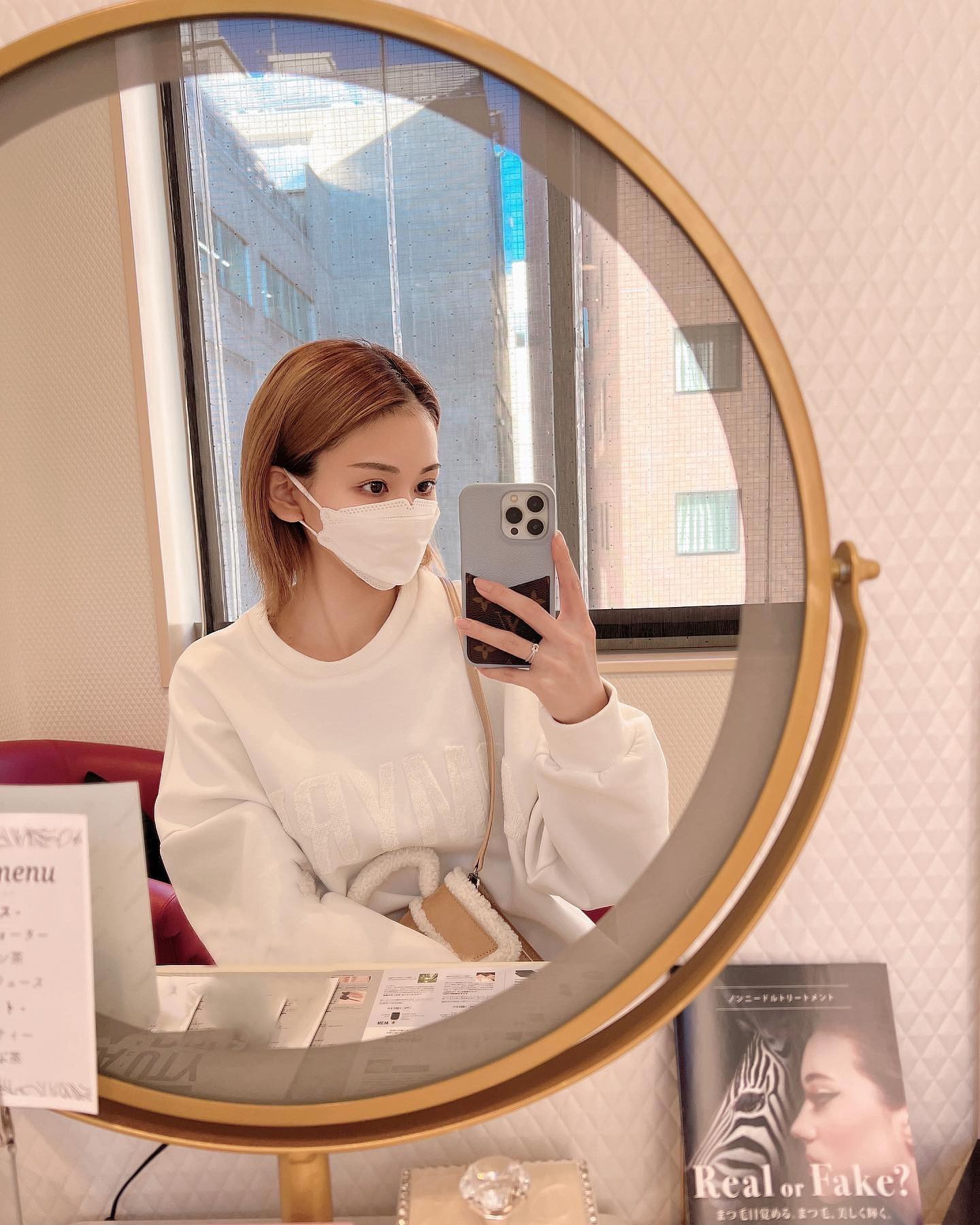 _

少しずつまつ毛伸びてきた🤍

#自まつ毛 #まつげパーマ