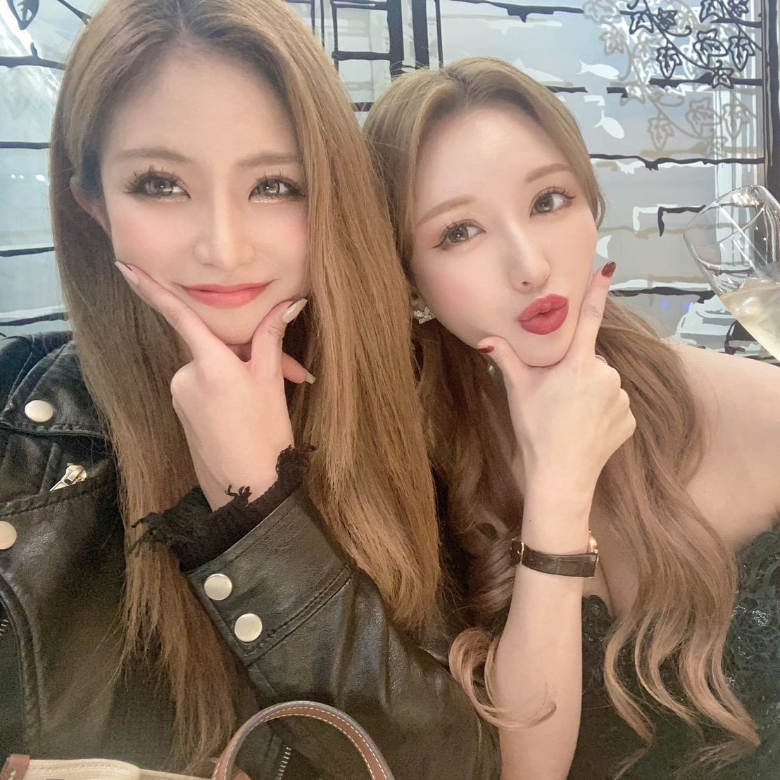 のあ😇💕

桃李のぎゃるちゃん🤍

#エリアG #エリアGグループ #オーシャンスカイ #オーシャンスカイ札幌 #オーシャンスカイ札幌りお#オーシャンスカイRio
#ニュークラブオーシャンスカイ札幌
.
.
#キャバクラ #キャバ #キャバ嬢 #キャバクラ嬢 #すすきのキャバクラ #すすきのキャバ嬢
.
#ニュークラ #ニュークラブ #キャバキャバ #すすきのニュークラ #すすきのニュークラブ
#すすきのニュークラエリアG #すすきのニュークラブエリアG #すすきのニュークラオーシャンスカイ札幌 #すすき