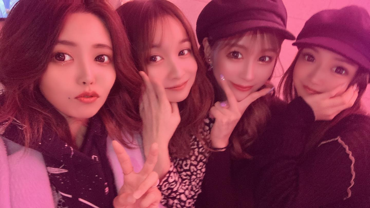 元ジャッポーネ❤️❤️❤️
大好きすぎて嬉しいすぎて
テンション爆発した😭❤️
.

#エリアG #エリアGグループ #モナクラス #モナクラス札幌 #モナクラス札幌あい
#ニュークラブモナクラス札幌
.
.
#キャバクラ #キャバ #キャバ嬢 #キャバクラ嬢 #すすきのキャバクラ #すすきのキャバ嬢
.
#ニュークラ #ニュークラブ #キャバキャバ #すすきのニュークラ #すすきのニュークラブ
#すすきのニュークラエリアG #すすきのニュークラブエリアG #すすきのニュークラモナクラス札幌 #すすきのニ