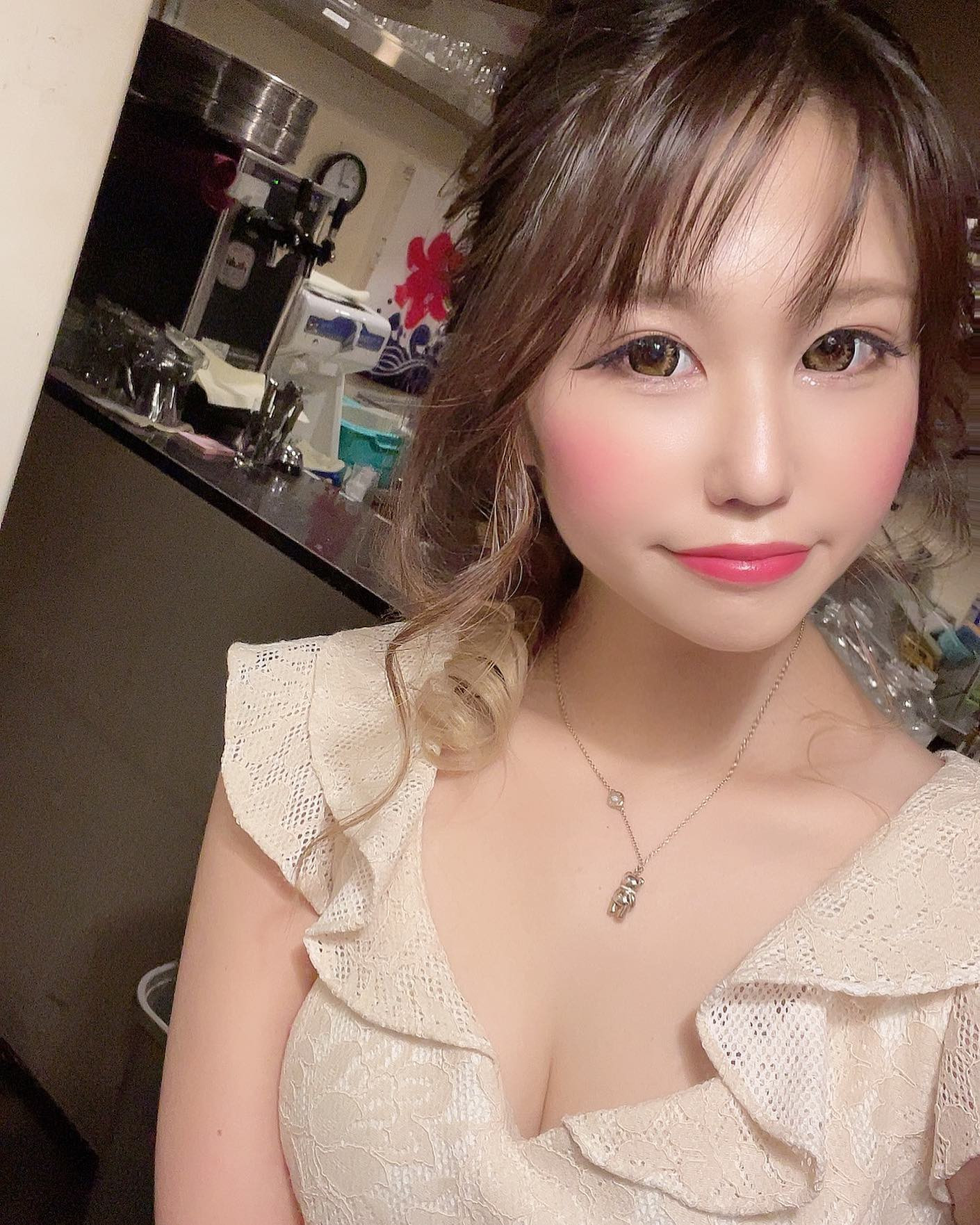 ハロウィン👻

@helena_hibikigroup 

#クラブヘレナ　#響グループ　#天海莉央奈　#札幌　#すすきの　#北海道　#ニュークラブ　#ニュークラ嬢　#すすきのニュークラ　#ラウンジ　#ラウンジ嬢　#キャバクラ　#キャバ嬢　#ホステス　#道産子　#美女スタグラム　#求人　#自撮り　#ヘアアレンジ　#キャバキャバ#札幌観光#お酒#酔っ払い#歌舞伎町#錦#中州#国分町#お酒好きと繋がりたい#自撮り#いいね返し