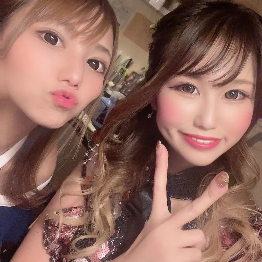 本日出勤です‼️

#クラブヘレナ　#響きグループ　#水妃由羅　#札幌　#すすきの　#北海道　#ニュークラブ　#ニュークラ嬢　#すすきのニュークラ　#ラウンジ　#ラウンジ嬢　#キャバクラ　#キャバ嬢　#ホステス　#道産子　#美女スタグラム　#求人　#自撮り　#ヘアアレンジ　#キャバキャバ