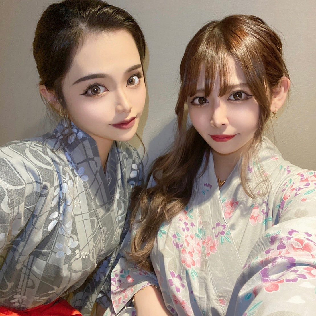 .
.
あむことお泊まりデート☺💞
.
めちゃくちゃ語り尽くしたな〜たのしかった🫰
.
ずっと帰省してもゆっくり出来てなくて、遅くなったけどお誕生日祝いしたいって言ってくれててサプライズで旅館お泊まりと素敵なプレゼントたくさんくれた🥲💓💓
.
帰りめちゃくちゃ寂しがってくれて可愛すぎた…🥹❤️次年末年始会えるまで頑張る🔥
.
.
.
.
#bff #bff❤️ #friends #friend #girlfriend #温泉 #温泉旅行 #温泉女子 #温泉旅館 #旅館デート #旅館 #旅館の朝食 #島根県