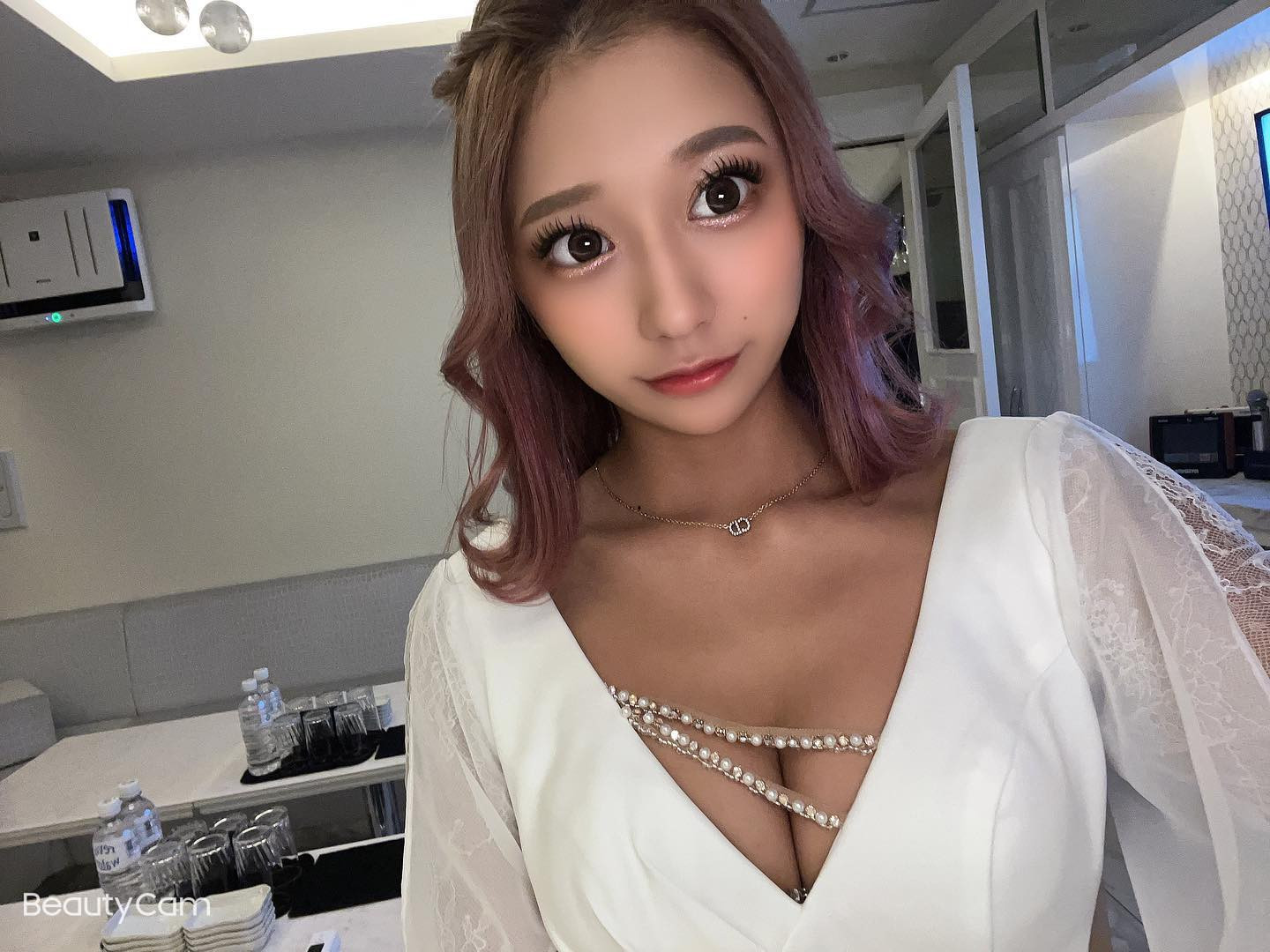 ・
・
ずっと投稿なんてしてなかったから
写真が何もなさすぎてやばい！！
今日沢山自撮りしよっと🤳💕
・

#ニュークラ #ニュークラ嬢 #ニュークラブ 
#キャバ嬢 #キャバクラ #すすきのキャバ嬢 
#飲み屋 #水商売 #すすきのの夜 
#可愛い子 #かわいい女の子 
#北海道 #札幌 #サッポロ #すすきの #ススキノ 
#札幌観光 #札幌旅行 #札幌グルメ #すすきのグルメ 
#likeforlike #like4likes #like4follow