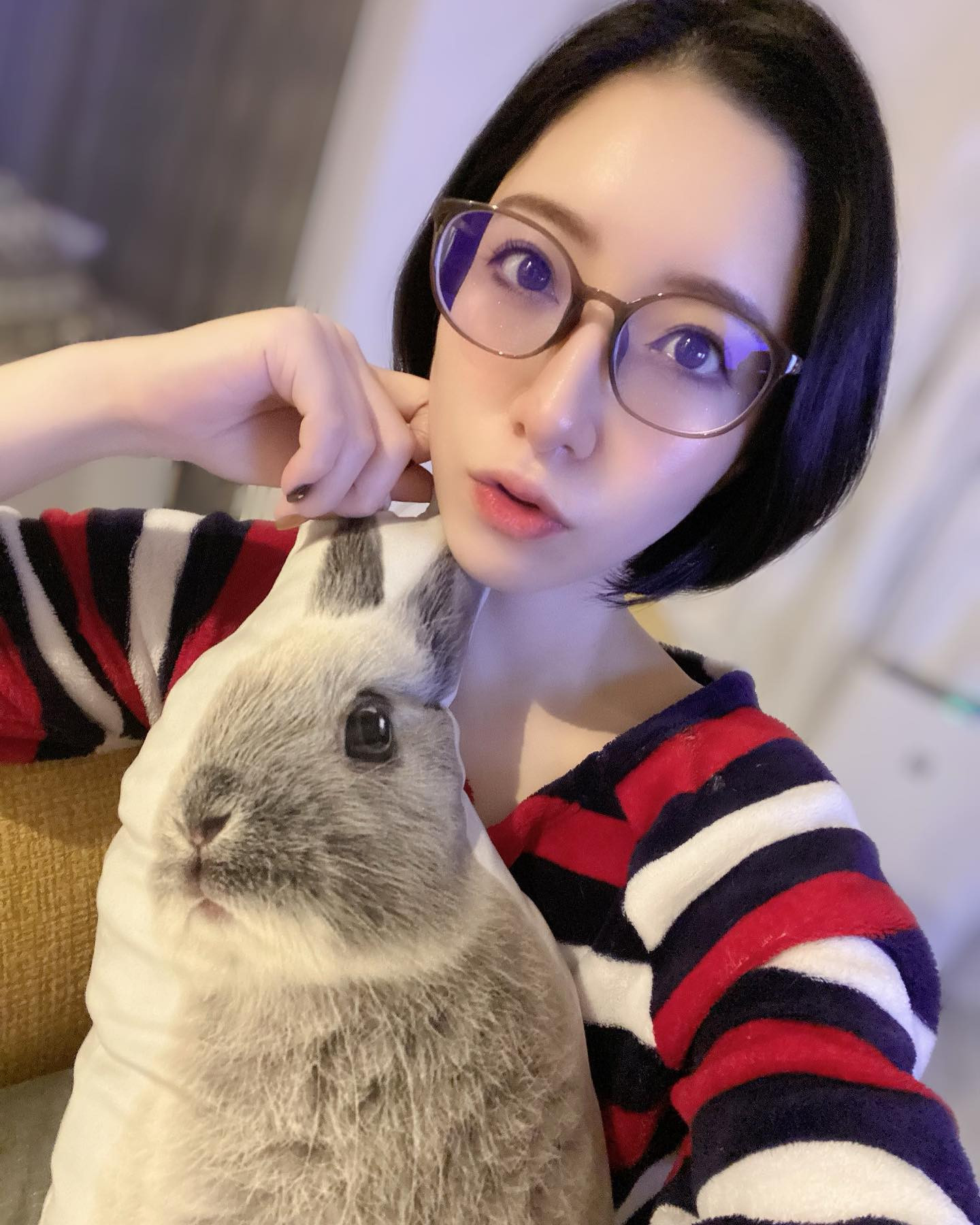 、
チロル🐰激似クッションw
おやすみなさい😴

#ヘレナ#響グループ#百瀬るあ
#札幌#すすきの#北海道#ニュークラブ#ニュークラ嬢
#すすきのニュークラ#ラウンジ#ラウンジ嬢#キャバクラ#キャバ嬢#ホステス#道産子#美女スタグラム#求人#自撮り#ヘアアレンジ#キャバキャバ
#ゴルフ#ゴルフ女子#旅行#JGC#JAL#カメラ