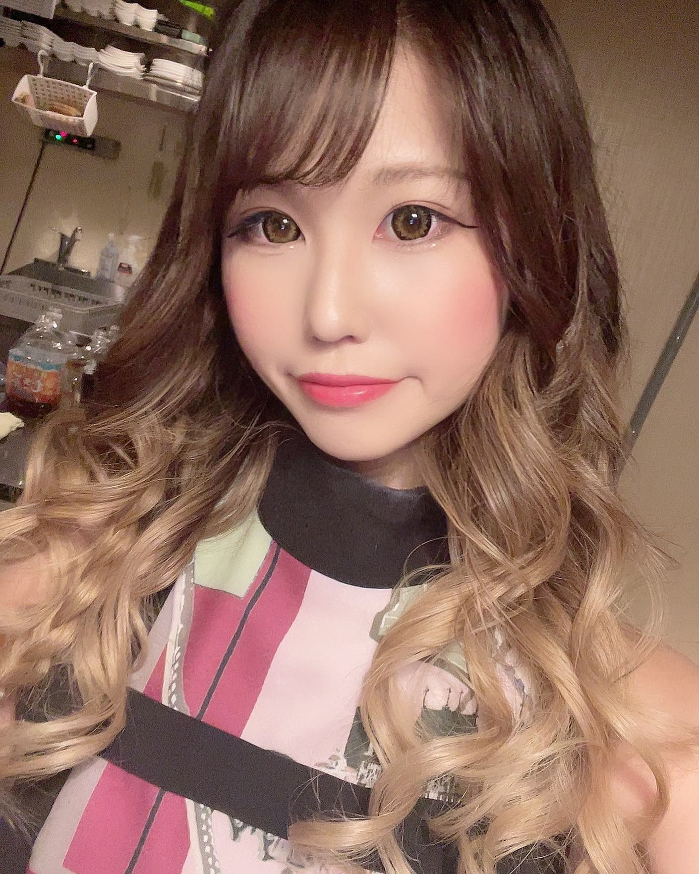 たまには大人しい髪型🤭

@helena_hibikigroup 

#クラブヘレナ　#響グループ　#天海莉央奈　#札幌　#すすきの　#北海道　#ニュークラブ　#ニュークラ嬢　#すすきのニュークラ　#ラウンジ　#ラウンジ嬢　#キャバクラ　#キャバ嬢　#ホステス　#道産子　#美女スタグラム　#求人　#自撮り　#ヘアアレンジ　#キャバキャバ#札幌観光#お酒#酔っ払い#歌舞伎町#錦#中州#国分町#お酒好きと繋がりたい#自撮り#いいね返し