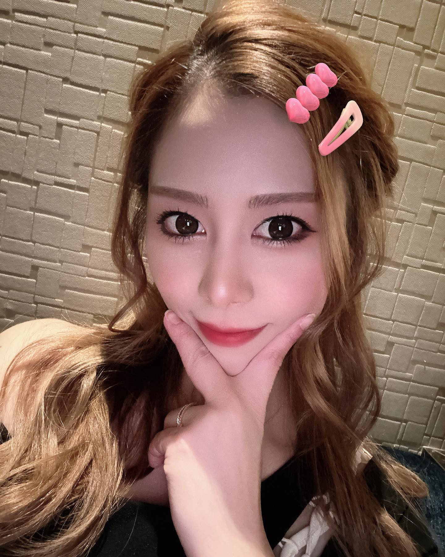 目覚まし掛けずに良いだけ寝たい😤

@helena_hibikigroup 

#クラブヘレナ #ヘレナ #響グループ #水沢愛美 #札幌 #すすきの #北海道 #ニュークラブ #ニュークラ嬢 #すすきのニュークラ #ラウンジ #ラウンジ嬢 #キャバクラ #キャバ嬢 #ホステス #道産子 #美女スタグラム #求人 #自撮り #ヘアアレンジ #キャバキャバ #hokkaido #sapporo #susukino #helena #hibikigroup #champagne #l4likes #insta