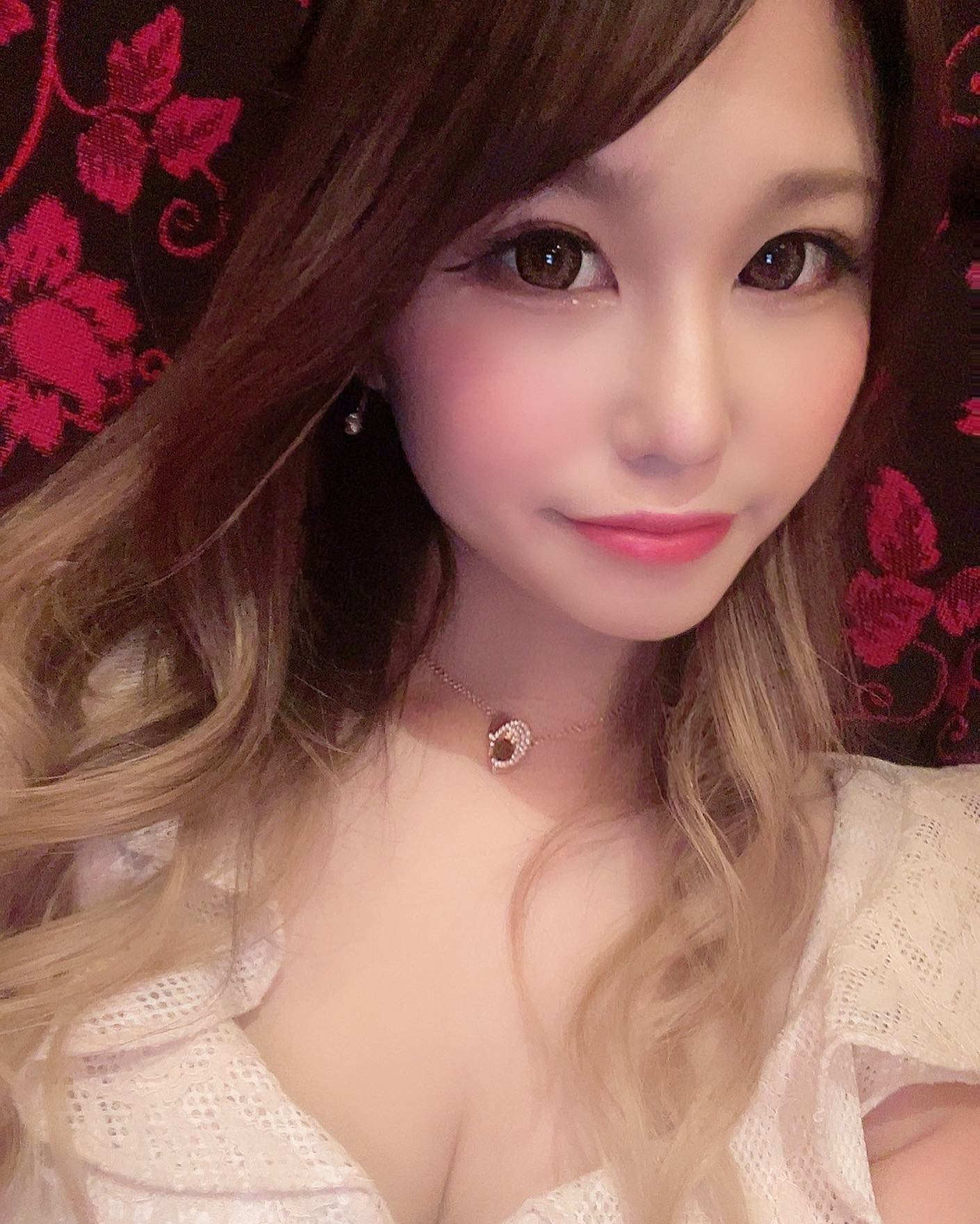 今日も出勤😇

@helena_hibikigroup 

#クラブヘレナ　#響グループ　#天海莉央奈　#札幌　#すすきの　#北海道　#ニュークラブ　#ニュークラ嬢　#すすきのニュークラ　#ラウンジ　#ラウンジ嬢　#キャバクラ　#キャバ嬢　#ホステス　#道産子　#美女スタグラム　#求人　#自撮り　#ヘアアレンジ　#キャバキャバ#札幌観光#お酒#酔っ払い#歌舞伎町#錦#中州#国分町#お酒好きと繋がりたい#自撮り#いいね返し