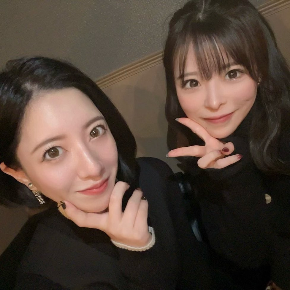 、
めったん🍻お誘いして
ちょっとだけ飲んだ！

仕事終わりに飲み行くのは滅多にないから
年に片手で数えれるくらいなんだけど
大体めったん😂

#ヘレナ#響グループ#百瀬るあ
#札幌#すすきの#北海道#ニュークラブ#ニュークラ嬢
#すすきのニュークラ#ラウンジ#ラウンジ嬢#キャバクラ#キャバ嬢#ホステス#道産子#美女スタグラム#求人#自撮り#ヘアアレンジ#キャバキャバ
#ゴルフ#ゴルフ女子#旅行#JGC#JAL#カメラ