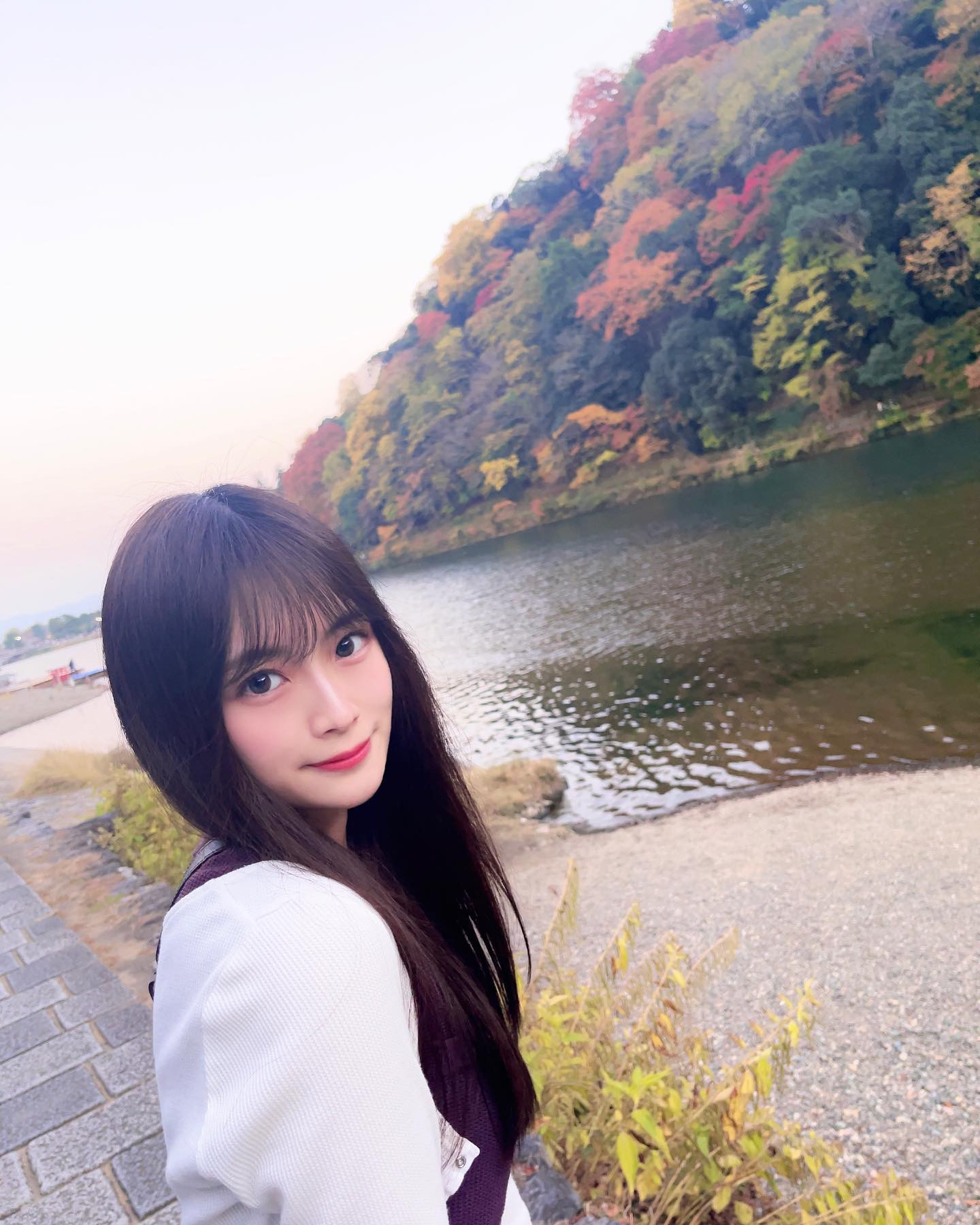 今日から京都大阪に行ってるので、
土日でお休み頂いてます🌊

紅葉が見頃な渡月橋の背景🍁♡
すごく綺麗で気温もちょうど良い🥹

#キャバ嬢 #歌舞伎町 #新宿 #六本木 #ドレス #北新地#キャバ#錦#中洲#名古屋#ホスト#ホステス#キャバドレス#大阪#すすきの#出勤#東京#シャンパン#水商売#キャバクラ#ニュークラブ#シティーグループ#ラピュタ#京都#大阪#嵐山#紅葉#渡月橋#観光#旅行