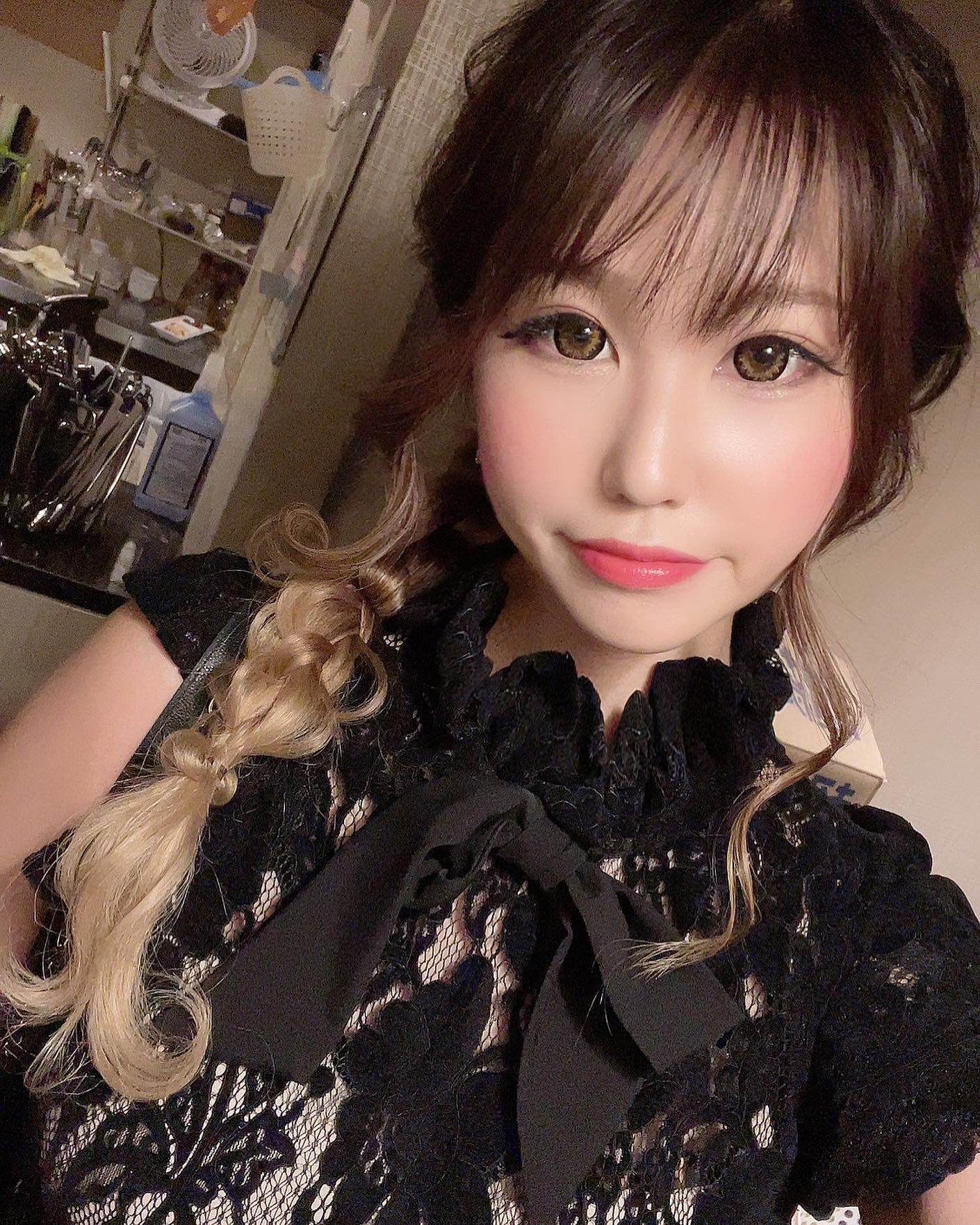 本日定休日です😇

@helena_hibikigroup 

#クラブヘレナ　#響グループ　#天海莉央奈　#札幌　#すすきの　#北海道　#ニュークラブ　#ニュークラ嬢　#すすきのニュークラ　#ラウンジ　#ラウンジ嬢　#キャバクラ　#キャバ嬢　#ホステス　#道産子　#美女スタグラム　#求人　#自撮り　#ヘアアレンジ　#キャバキャバ#札幌観光#お酒#酔っ払い#歌舞伎町#錦#中州#国分町#お酒好きと繋がりたい#自撮り#いいね返し