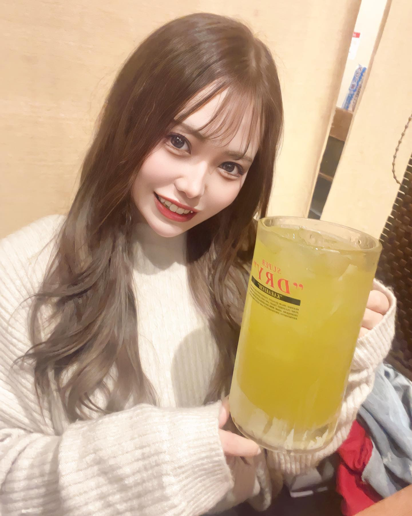 シャンパンの吉四六割りは
身体に悪いので気をつけてください。

11月後半もよろしくお願いします🙏

.
.
.
.

#酒 #新宿 #歌舞伎町 #キャバ嬢 #キャバクラ #撮影 #キャバドレス #リュアーグ #指名 #名古屋 #北新地 #すすきの #instagood #instalike #lfl #followforfollowback #いいね返し #きゃばきゃば #ドレス #水商売 #自撮り女子 #selfie #フォロー返します  #酒好きな人と繋がりたい #飲酒タグラム #シャンパン #キャ