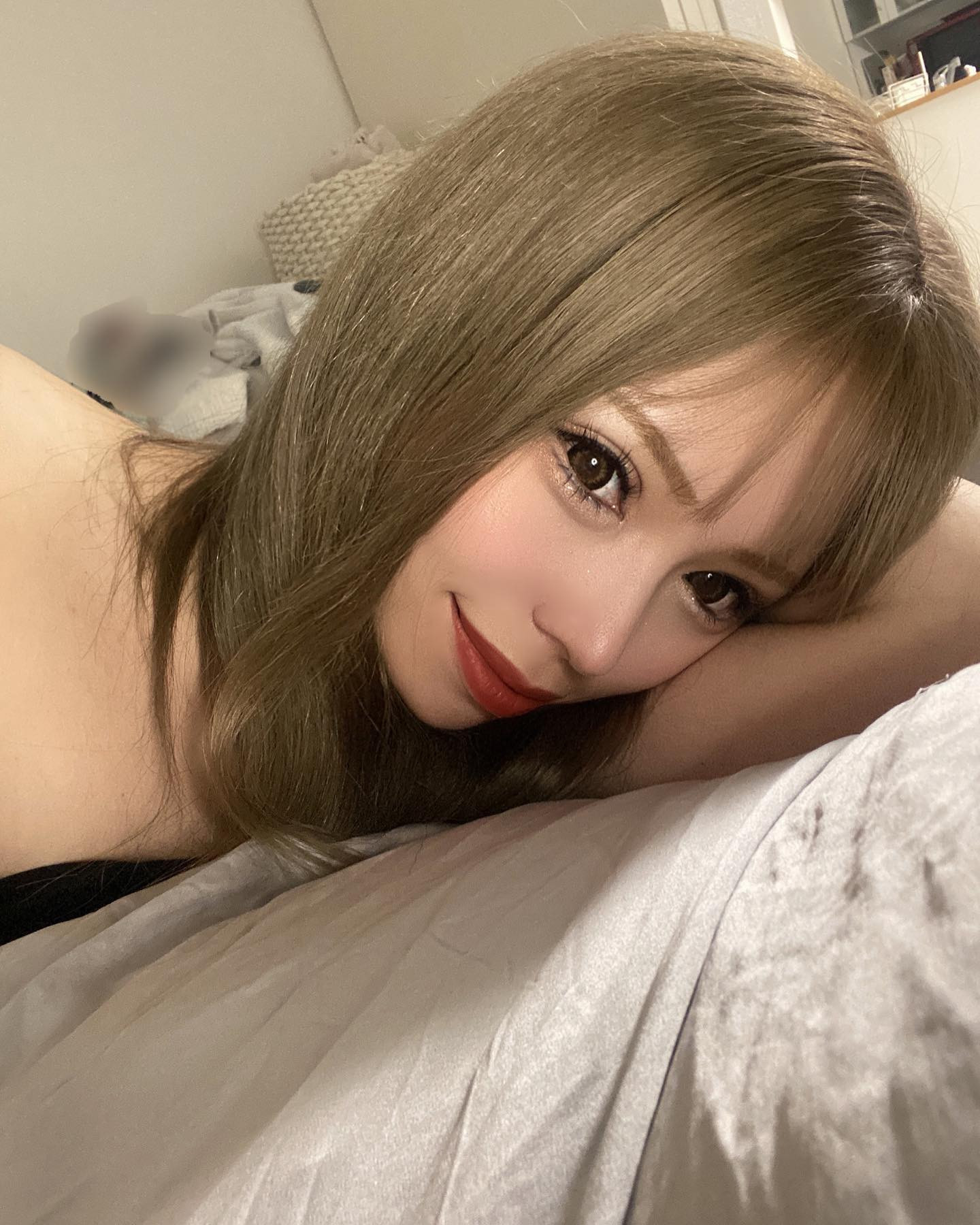 キラキラパワーを纏って🦋💜
悪は置いていける！新しい世界🌎
.
今週もいっぱい頑張る！
いつも来てくれるみんなありがとう🙈
4月とGWは、仲良し指名も多くて嬉しかったぁ！
愛伝わる〜🦋
残る5月は誰と会えるかなぁ🫶💗
.
#北海道 #札幌 #すすきの #ニュークラブ #ニュークラ 
#桃瀬まりあ #クラブプレミア #キャバクラ #ホスト #東京
#六本木 #新宿 #歌舞伎町 #大阪 #北新地 #ミナミ #美尻 
#ギャル #おっぱい #シャンパン #japan #Hokkaido #美容 
#