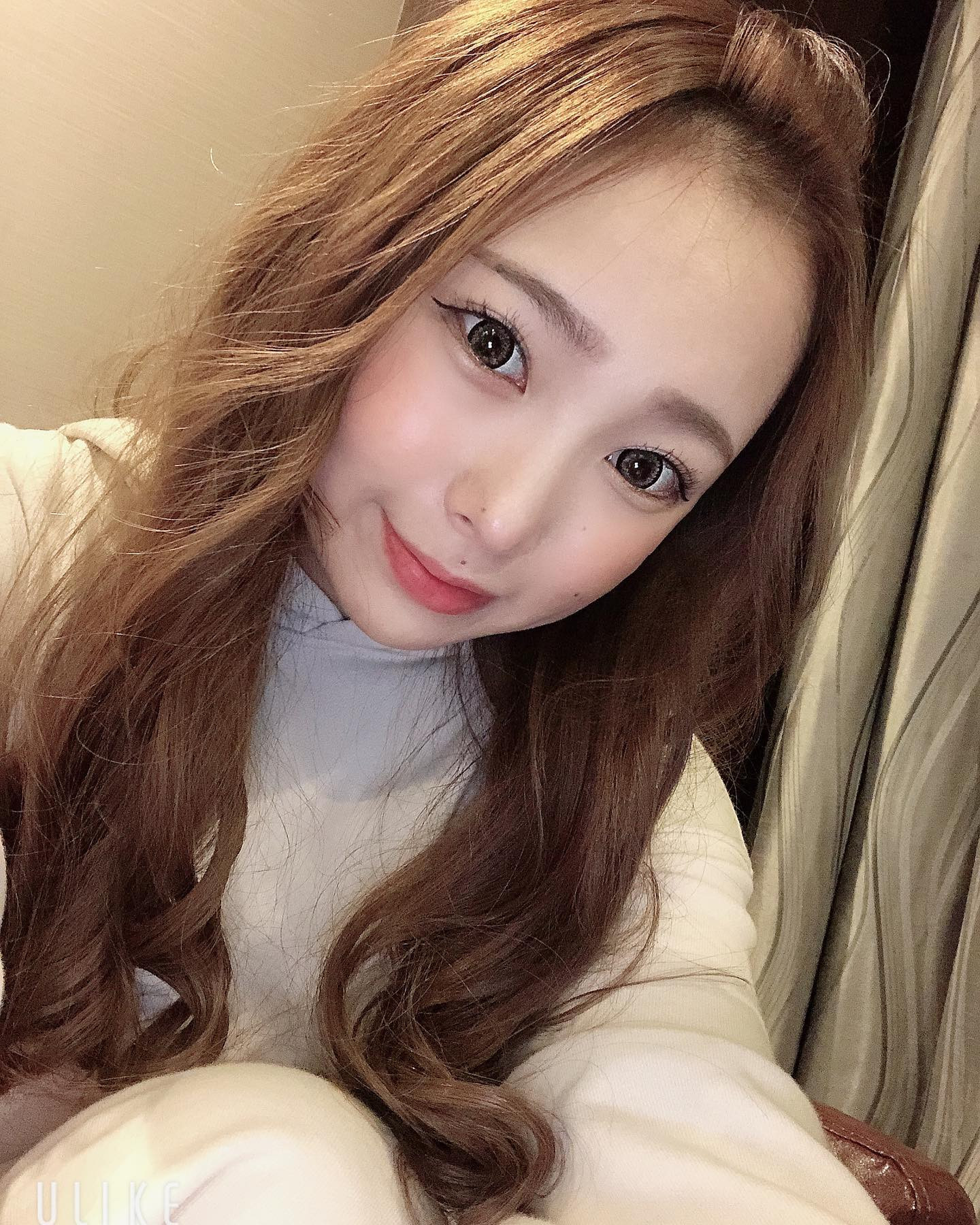 ・
・
前髪ない方がウケが
いい時と悪い時があります😮‍💨😮‍💨
・
どおしようね🥺💭💭
・
・
・
・

#ニュークラブ#札幌#すすきの#歌舞伎町#六本木#銀座#ミナミ#新地#錦#中洲#キャバクラ#キャバクラ#ラウンジ#ガールズバー#キャバ嬢#ニュークラ嬢#ホステス#夜職#ドレス#水商売#ナイツネット#ポケパラ#お酒#かわいい女の子#呑み#自撮り#likeforlike#前髪