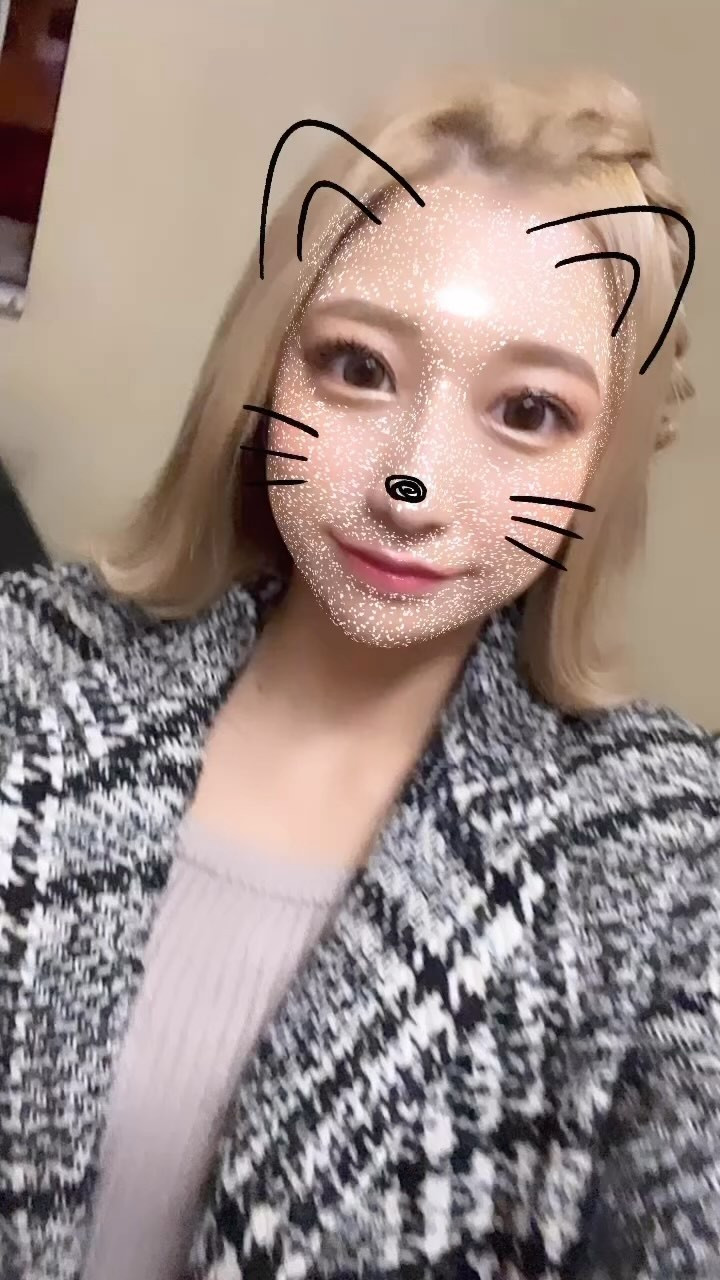 ・
・
🫶🫶🫶💕💕💕
・
#ニュークラ #ニュークラ嬢 #ニュークラブ 
#キャバ嬢 #キャバクラ #ラウンジ 
#飲み屋 #水商売 #美容 #美女 #美人 
#可愛い子 #綺麗な女性 #かわいい女の子 
#北海道 #札幌 #サッポロ #すすきの #ススキノ 
#札幌観光 #札幌旅行 #札幌グルメ #すすきのグルメ 
#likeforlike #like4likes #like4follow