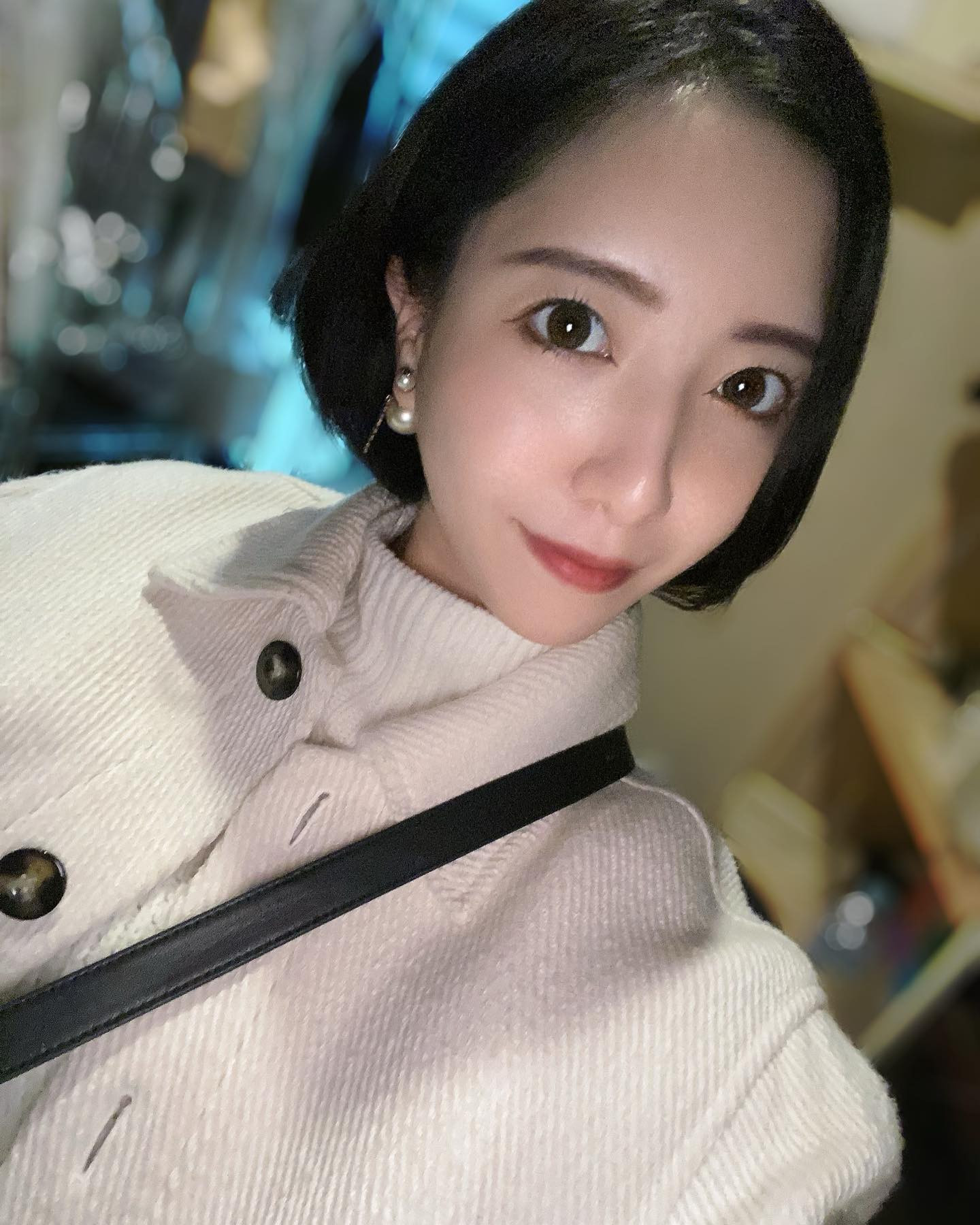 帰宅！
とりあえずお腹すいた😶‍🌫️

#ヘレナ#響グループ#百瀬るあ
#札幌#すすきの#北海道#ニュークラブ#ニュークラ嬢
#すすきのニュークラ#ラウンジ#ラウンジ嬢#キャバクラ#キャバ嬢#ホステス#道産子#美女スタグラム#求人#自撮り#ヘアアレンジ#キャバキャバ
#ゴルフ#ゴルフ女子#旅行#JGC#JAL#カメラ