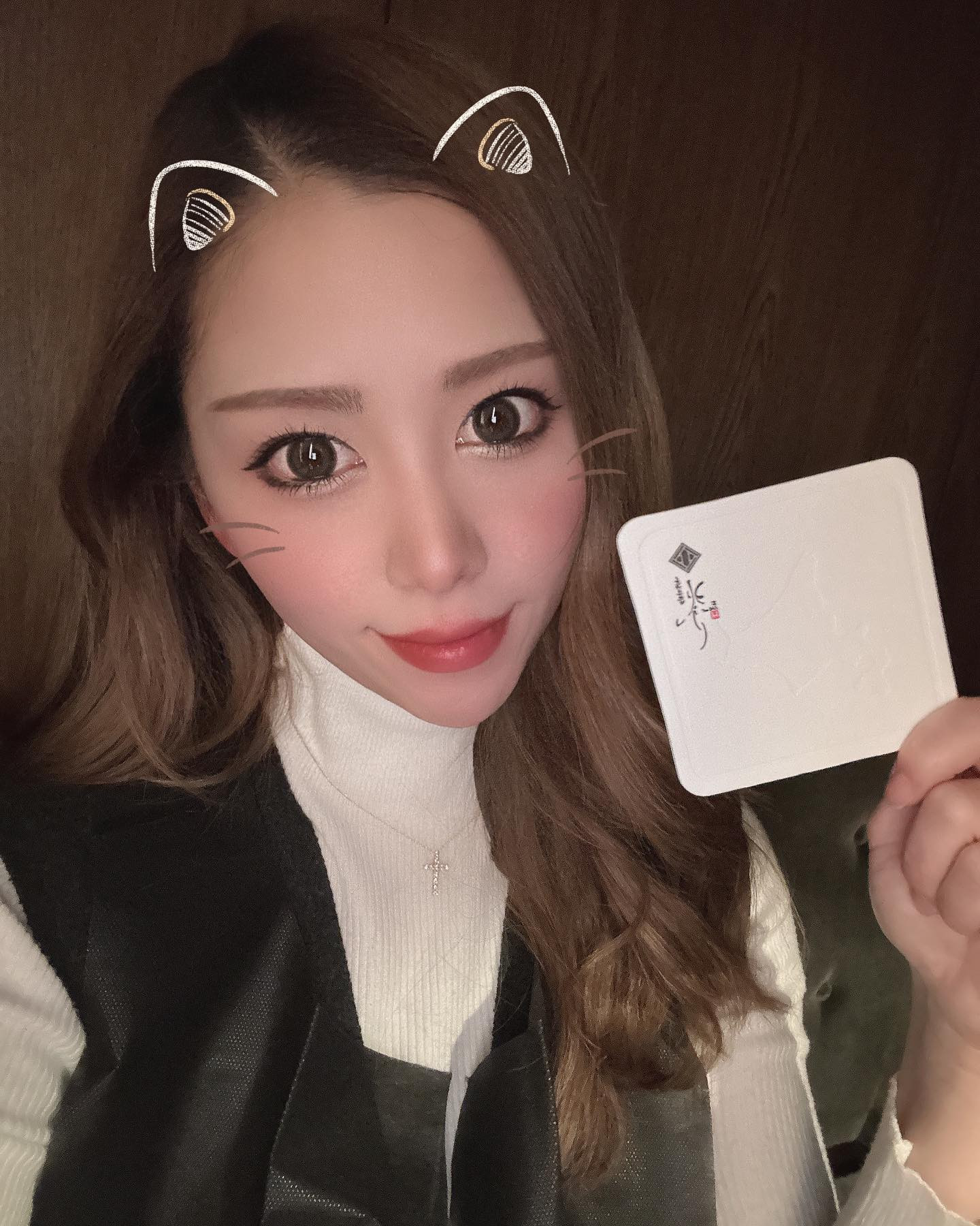 ほら。ぶつぶつ加工ないとなんか物足りないよね？😂

チェンソーマン80話くらい一気読みして寝不足なう😪
パワーちゃん可愛すぎるぞ🐱❤️

今日は祝日だけど、営業するんだよ〜！

@helena_hibikigroup 

　

　

#クラブヘレナ #ヘレナ #響グループ #水沢愛美 #札幌 #すすきの #北海道 #ニュークラブ #ニュークラ嬢 #すすきのニュークラ #ラウンジ #ラウンジ嬢 #キャバクラ #キャバ嬢 #ホステス #道産子 #美女スタグラム #求人 #自撮り #ヘアアレンジ #キャバキャバ