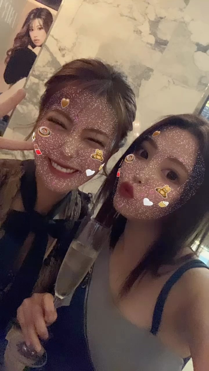 Wしーちゃん💙笑
.
#エリアG #エリアGグループ #モナクラス #モナクラス札幌 #モナクラス札幌あい
#ニュークラブモナクラス札幌
.
.
#キャバクラ #キャバ #キャバ嬢 #キャバクラ嬢 #すすきのキャバクラ #すすきのキャバ嬢
.
#ニュークラ #ニュークラブ #キャバキャバ #すすきのニュークラ #すすきのニュークラブ
#すすきのニュークラエリアG #すすきのニュークラブエリアG #すすきのニュークラモナクラス札幌 #すすきのニュークラブモナクラス札幌
#すすきのキャバクラエリアG #すすき