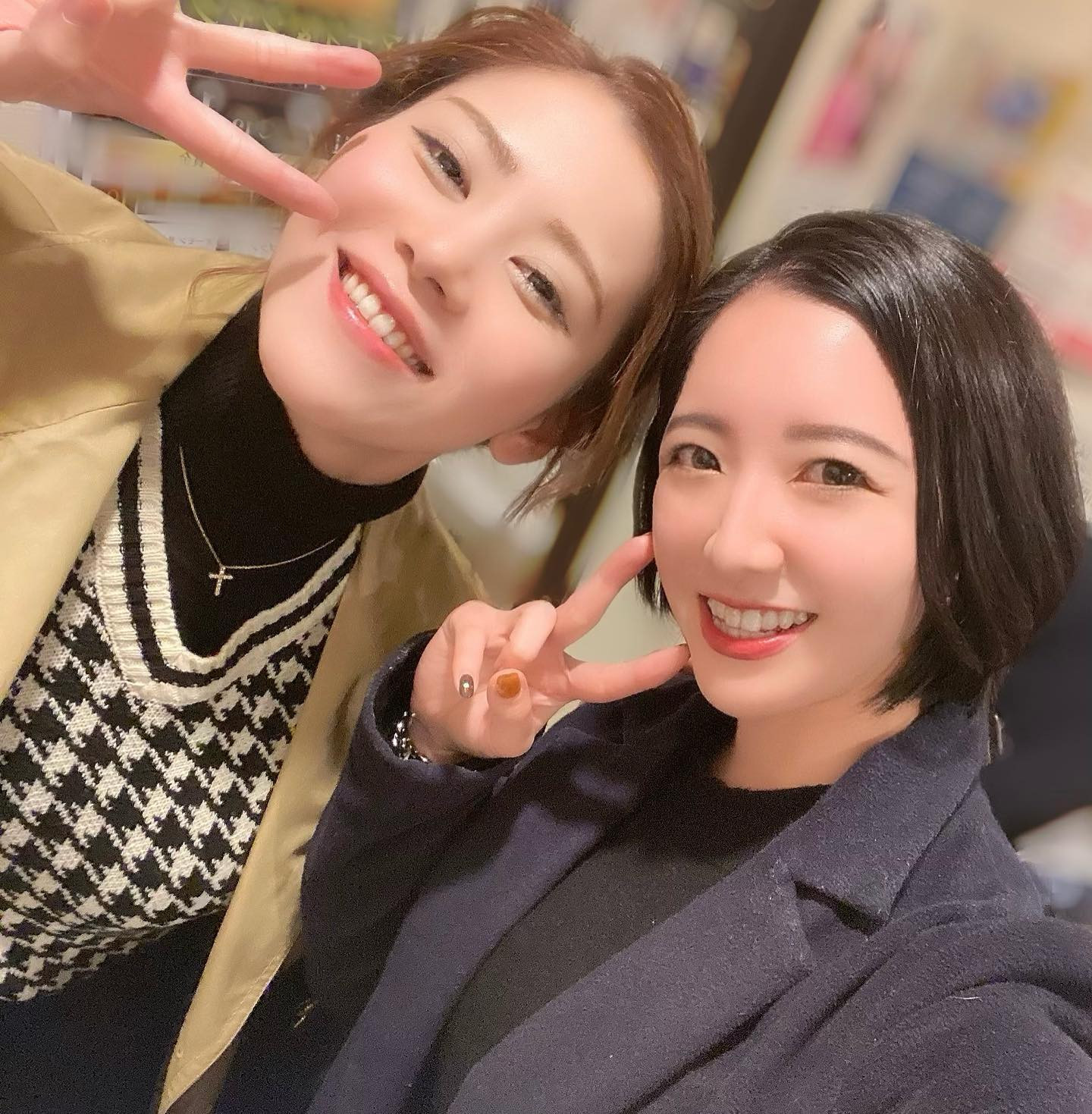 、
昨日ラスト１時間で
急ピッチに飲んで酔っ払いw
楽しさ伝わる写真でしょ🤭

まなみんが可愛すぎた🤭💓

#ヘレナ#響グループ#百瀬るあ
#札幌#すすきの#北海道#ニュークラブ#ニュークラ嬢
#すすきのニュークラ#ラウンジ#ラウンジ嬢#キャバクラ#キャバ嬢#ホステス#道産子#美女スタグラム#求人#自撮り#ヘアアレンジ#キャバキャバ
#ゴルフ#ゴルフ女子#旅行#JGC#JAL#カメラ