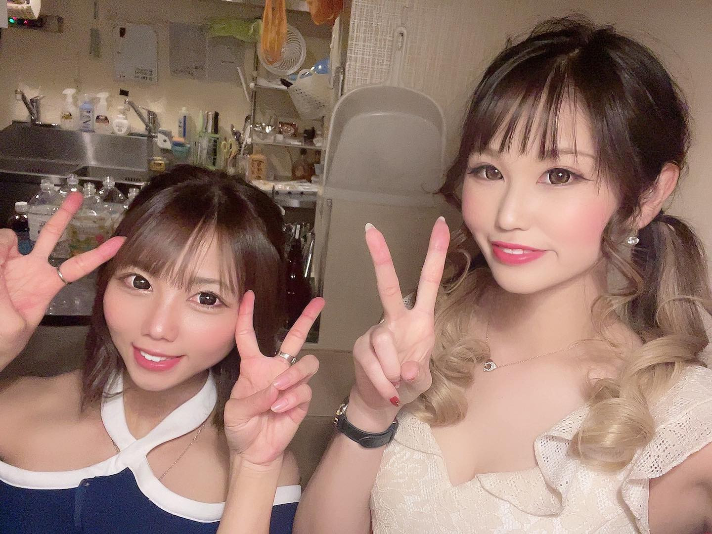 ゆら氏と🥰

@helena_hibikigroup 

#クラブヘレナ　#響グループ　#天海莉央奈　#札幌　#すすきの　#北海道　#ニュークラブ　#ニュークラ嬢　#すすきのニュークラ　#ラウンジ　#ラウンジ嬢　#キャバクラ　#キャバ嬢　#ホステス　#道産子　#美女スタグラム　#求人　#自撮り　#ヘアアレンジ　#キャバキャバ#札幌観光#お酒#酔っ払い#歌舞伎町#錦#中州#国分町#お酒好きと繋がりたい#自撮り#いいね返し