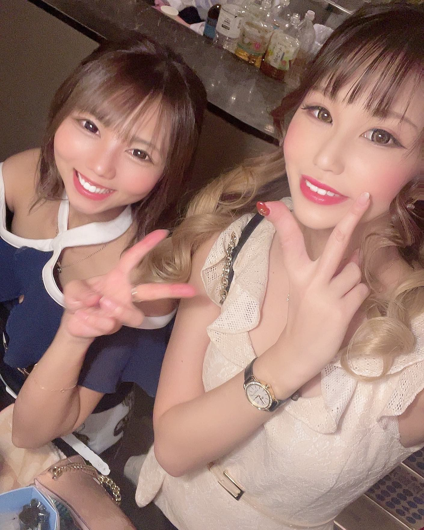 身長差😂

@helena_hibikigroup 

#クラブヘレナ　#響グループ　#天海莉央奈　#札幌　#すすきの　#北海道　#ニュークラブ　#ニュークラ嬢　#すすきのニュークラ　#ラウンジ　#ラウンジ嬢　#キャバクラ　#キャバ嬢　#ホステス　#道産子　#美女スタグラム　#求人　#自撮り　#ヘアアレンジ　#キャバキャバ#札幌観光#お酒#酔っ払い#歌舞伎町#錦#中州#国分町#お酒好きと繋がりたい#自撮り#いいね返し