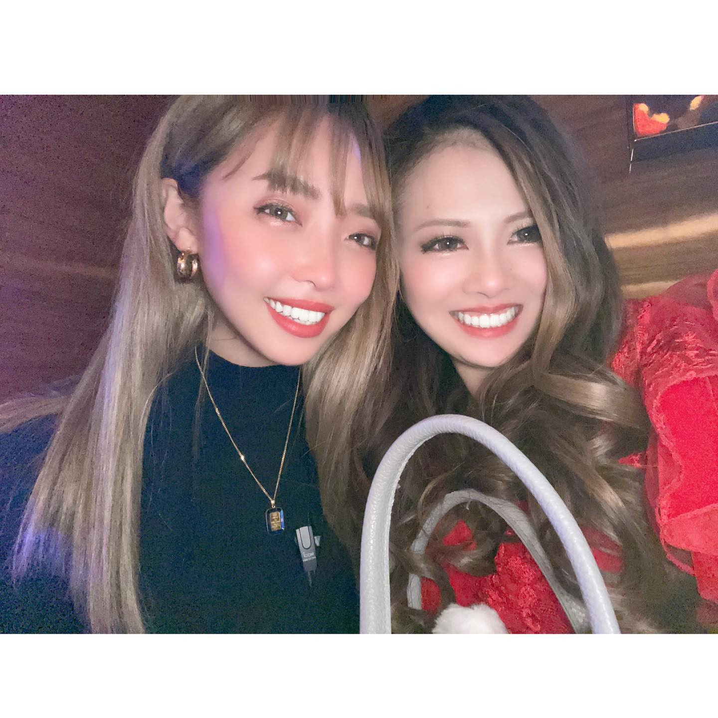.
のりぴと最近一緒に飲むこと多くて
ほんと楽しい🥰
.
本日お休みです✨
明日から3連勤するので
お待ちしてます😇
.
.
.
#蕨#タントラ#キャバクラ