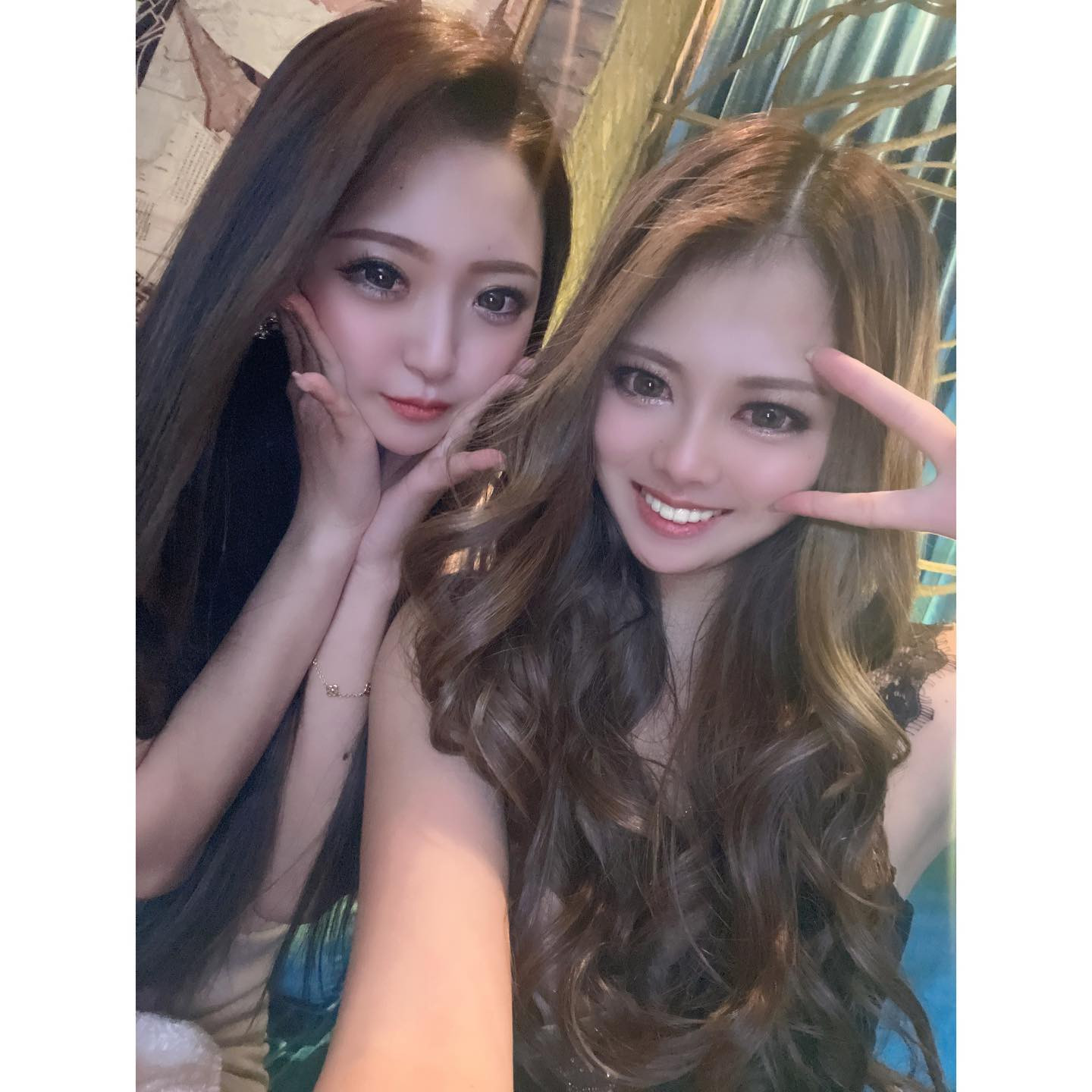 .
同じチームのあいなちゃん💓
火曜日も楽しいお酒だったなー🥰
.
.
本日出勤です✨
よろしくお願いします🤲💓
.
.
.
#蕨#タントラ#キャバクラ