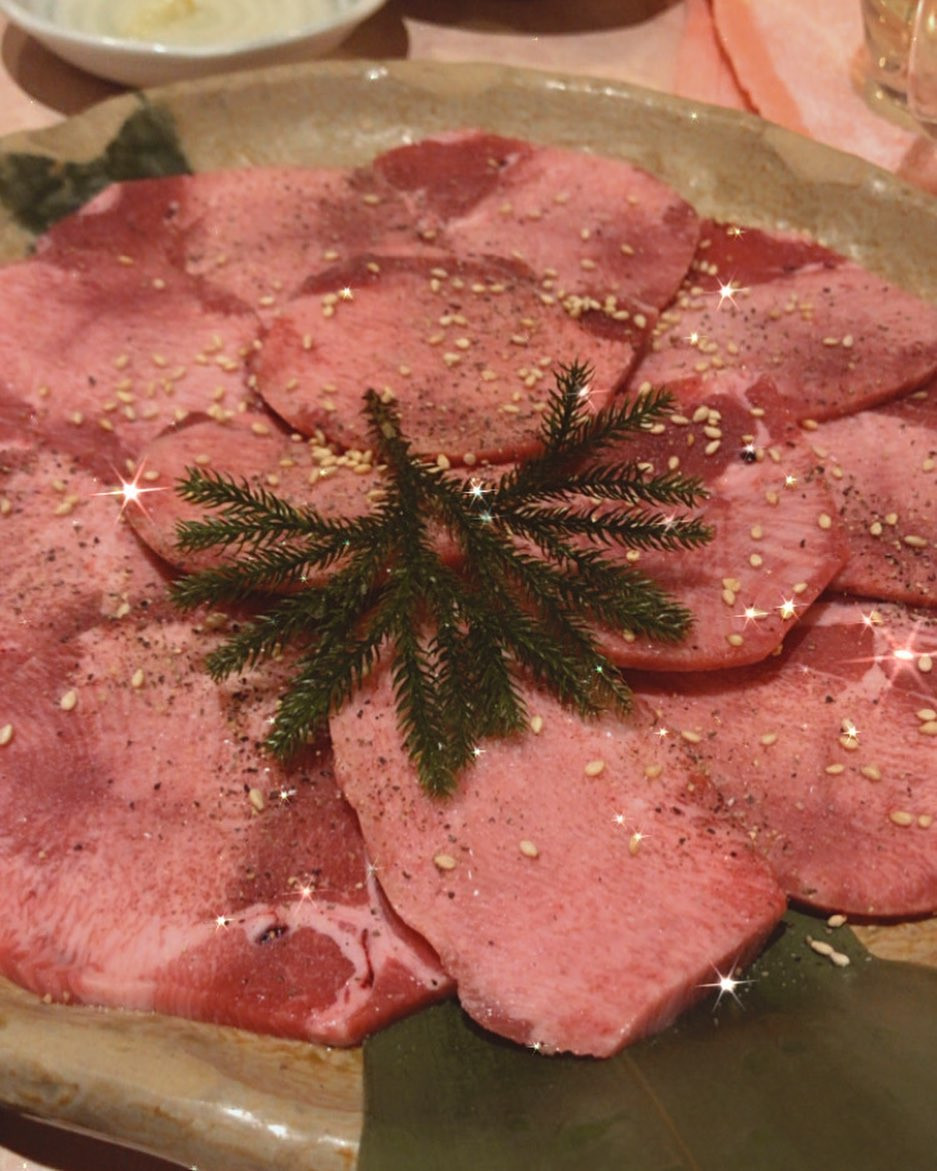 .
.
.
今日でお仕事納めです🥳💓
そして焼肉納め🙆‍♀️🌟

年内最後の出勤になるので
色んな方に会えたら嬉しいです🥰🥰

今日もよろしくお願いします🤞💗.
.
.
 #蕨  #蕨キャバクラ  #キャバ嬢  #キャバクラ  #キャバキャバ  #蕨タントラ