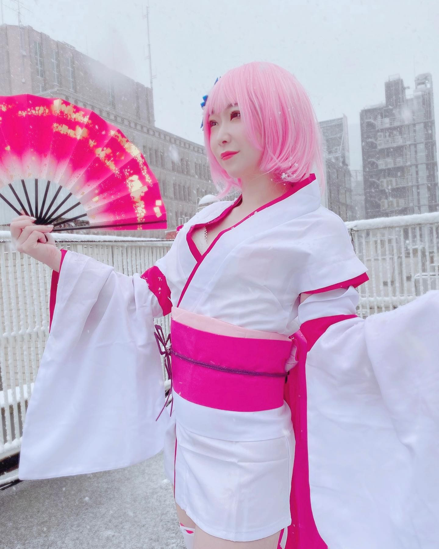 あけましておめでとうございます🐯

旧年は大変お世話になりました👼🏻💋

本年もよろしくお願い申し上げます🌸🌸

皆さまのご健康とご多幸を心よりお祈り申し上げます🧸

#リゼロコスプレ #リゼロ#ラム#リゼロラム#リゼロラムコスプレ#リゼロラム幼少期