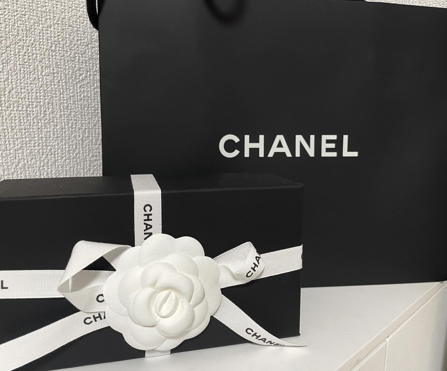 .
男前なさき姉様ありがとうううう🥺🤍🖤🤍🖤

#誕プレは一緒に買いにいくスタイル #何が欲しいのって聞かれて答える度にそんなんでいいのって言われてパニックになってた😂w #何から何までスマートでカッコええっす #さきお姉様ありがと💜 #棺桶まで持っていきます