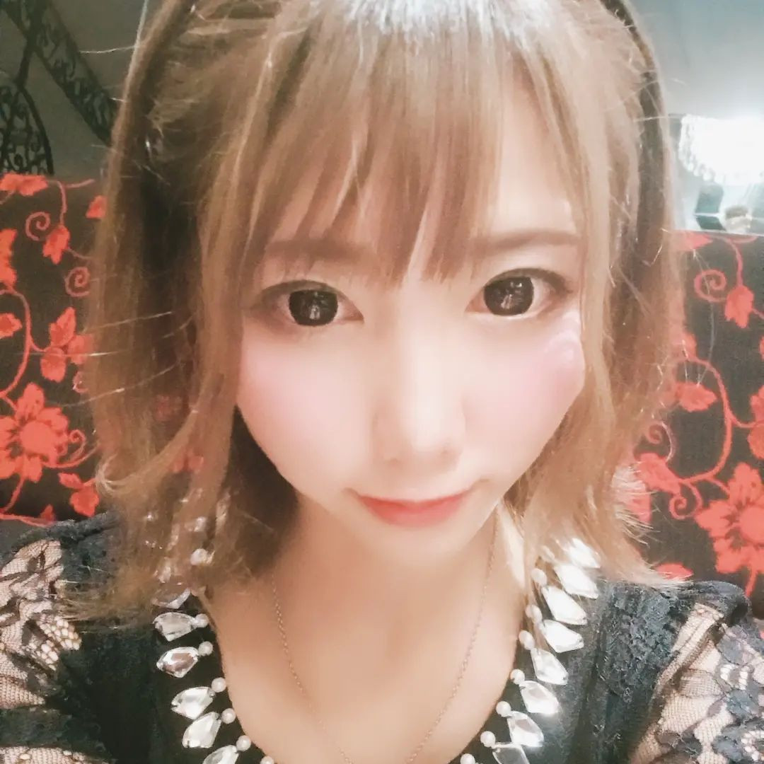 本日お休みです‼️

#クラブヘレナ　#響きグループ　#水妃由羅　#札幌　#すすきの　#北海道　#ニュークラブ　#ニュークラ嬢　#すすきのニュークラ　#ラウンジ　#ラウンジ嬢　#キャバクラ　#キャバ嬢　#ホステス　#道産子　#美女スタグラム　#求人　#自撮り　#ヘアアレンジ　#キャバキャバ