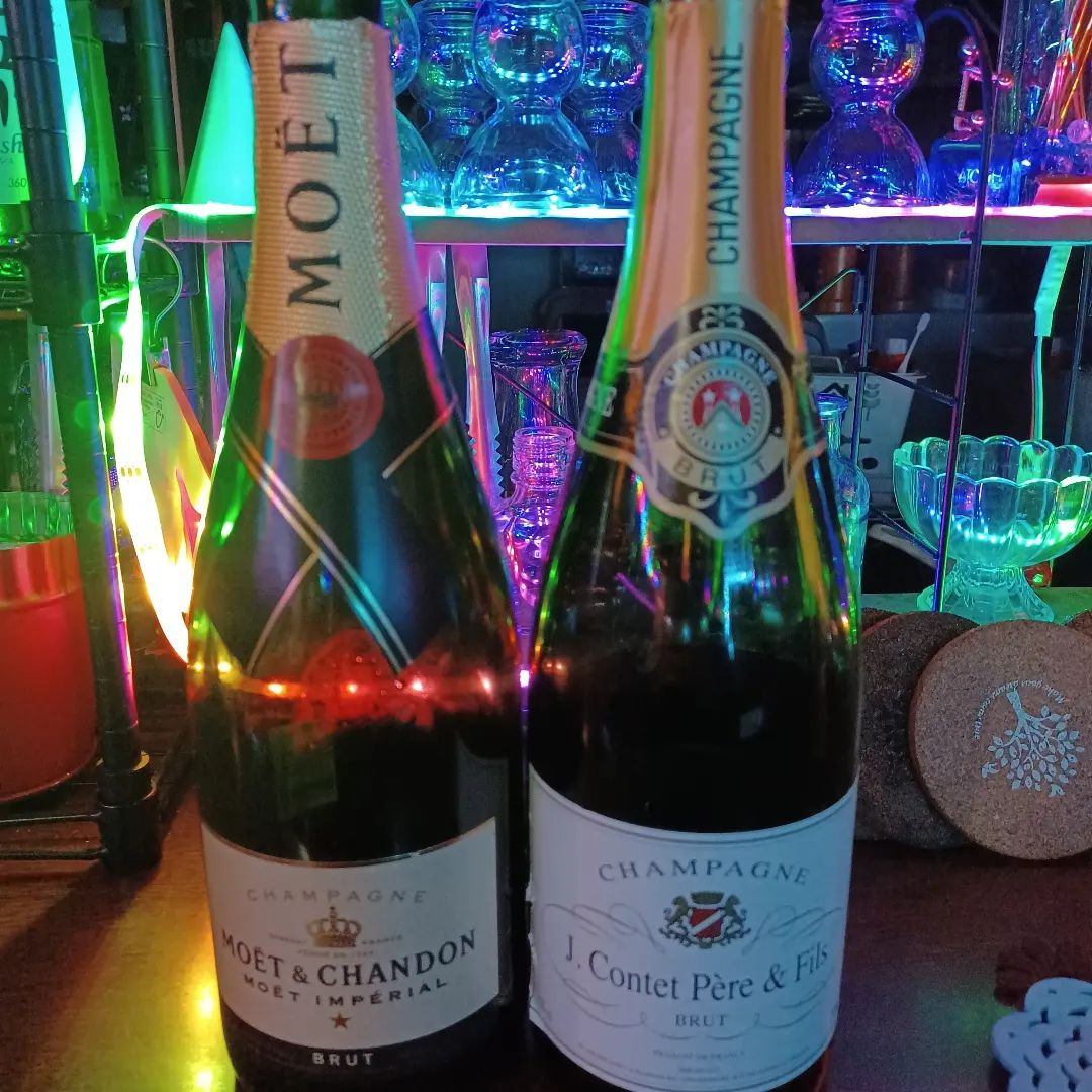 Lounge vivi ホットニュース 37808