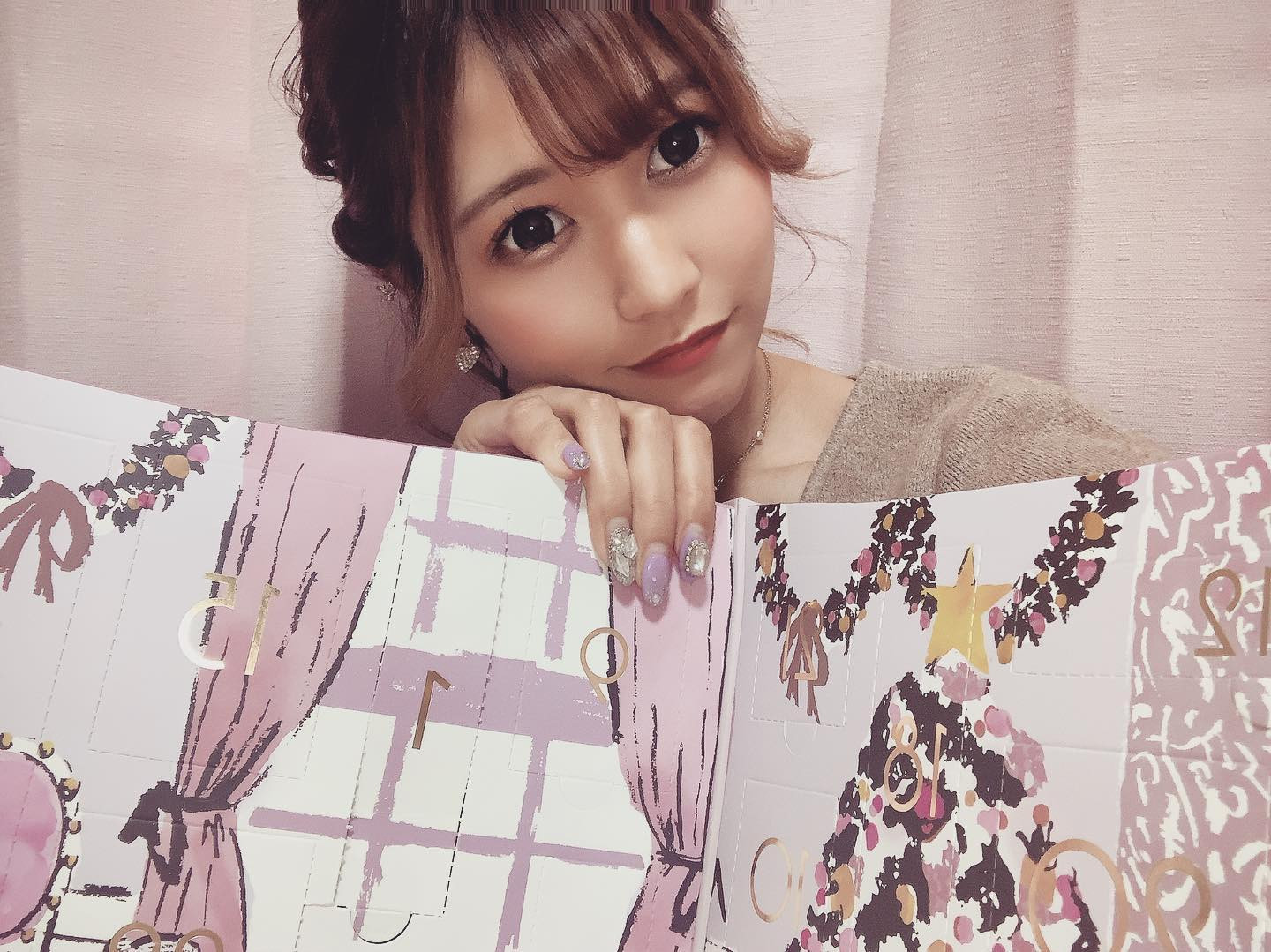 フランフランのアドベントカレンダー💄
12月中の毎日の密かな楽しみ🫣🤍

今日は21:30〜出勤してます🎶

#キャバクラ #蕨タントラ #埼玉キャバクラ #キャバ嬢 #francfranc #アドベントカレンダー