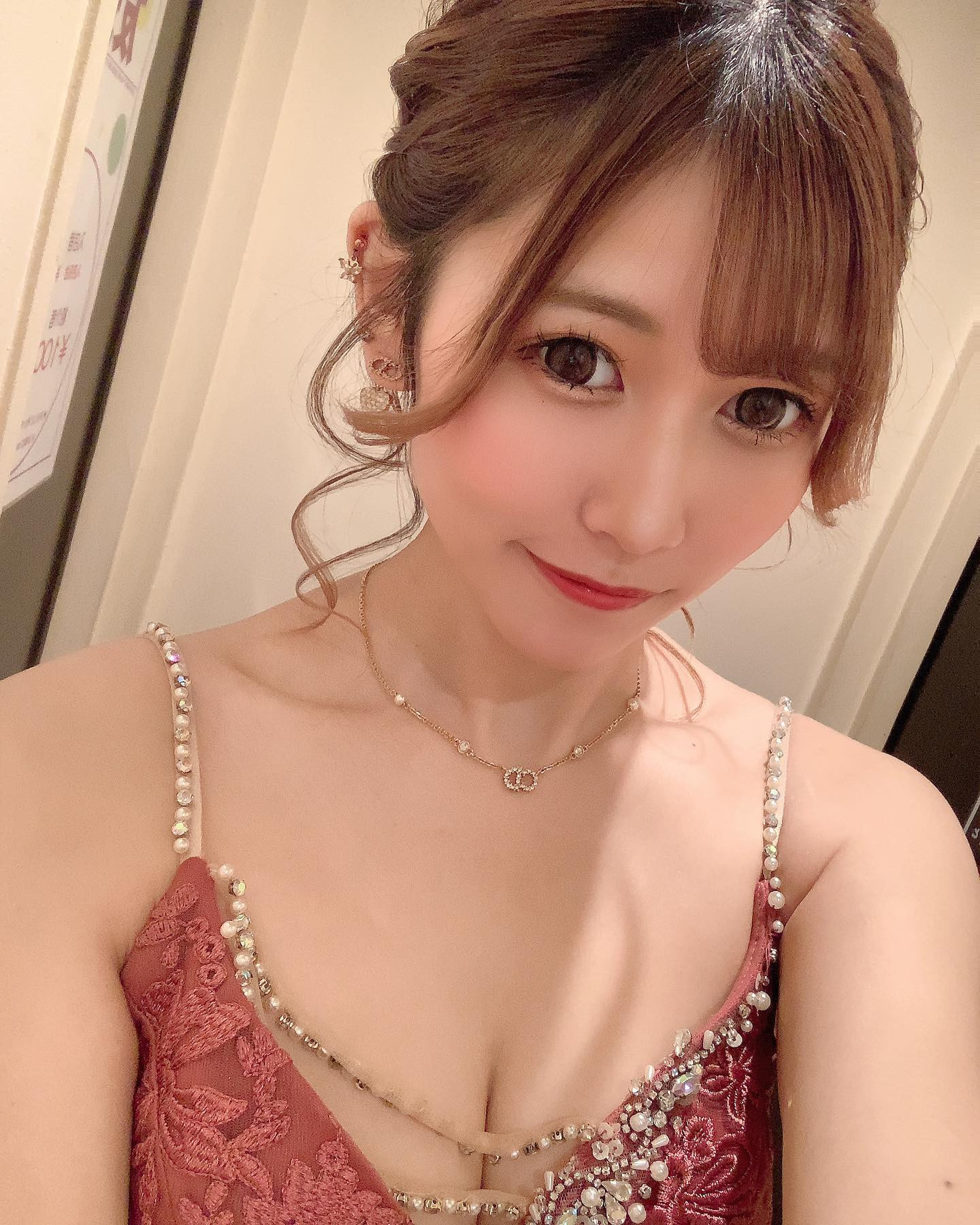 .
やっとまつエクに行けて
まつげ復活した😮‍💨✌🏻

今日も出勤してます😈

#キャバクラ #キャバ嬢 #埼玉キャバクラ #蕨 #蕨タントラ