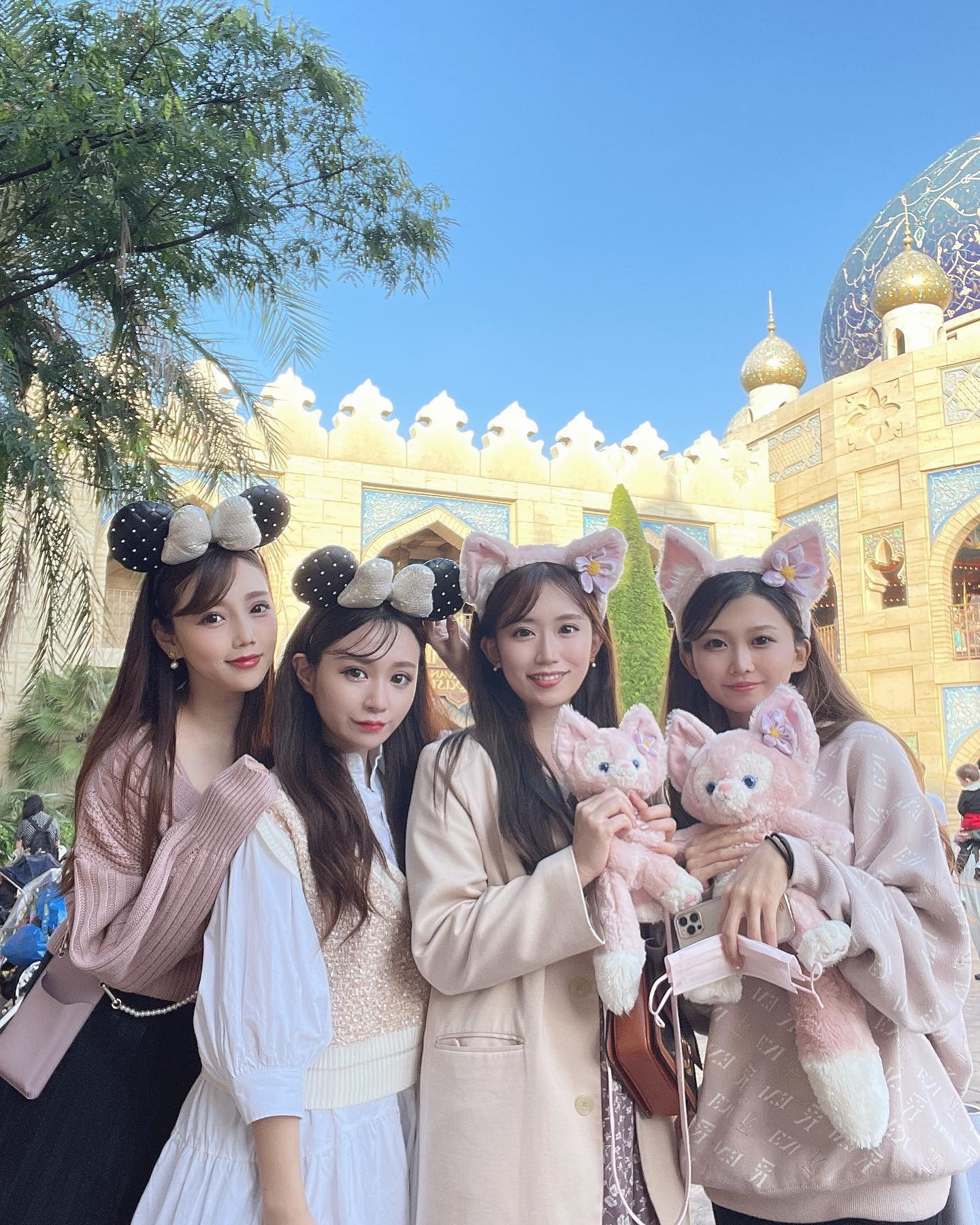 .
.
.
ランドよりシー派🐭💓
アラジンの世界がだいすき🫶

二日酔いですが今日も出勤します🫡💕
週末〜🍻.
.
.
 #蕨  #蕨キャバクラ  #キャバクラ嬢  #蕨タントラ  #タントラ蕨  #キャバキャバ