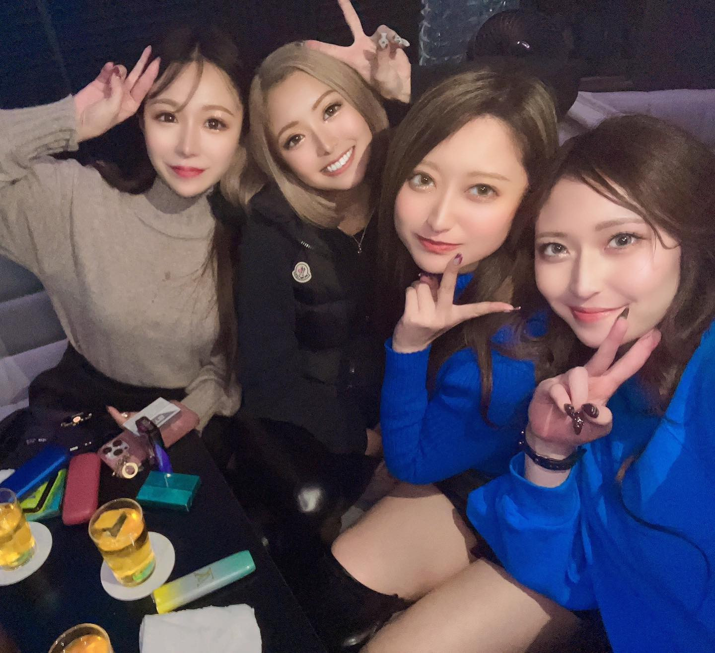 本日お休みです🥺💧
また、来週からお願いします🙇‍♀️
来週からはほとんど居ます🙆‍♀️
飲んでください〜！！！

#蕨 #tantra #キャバクラ#きゃばきゃば #きゃば嬢 #あや