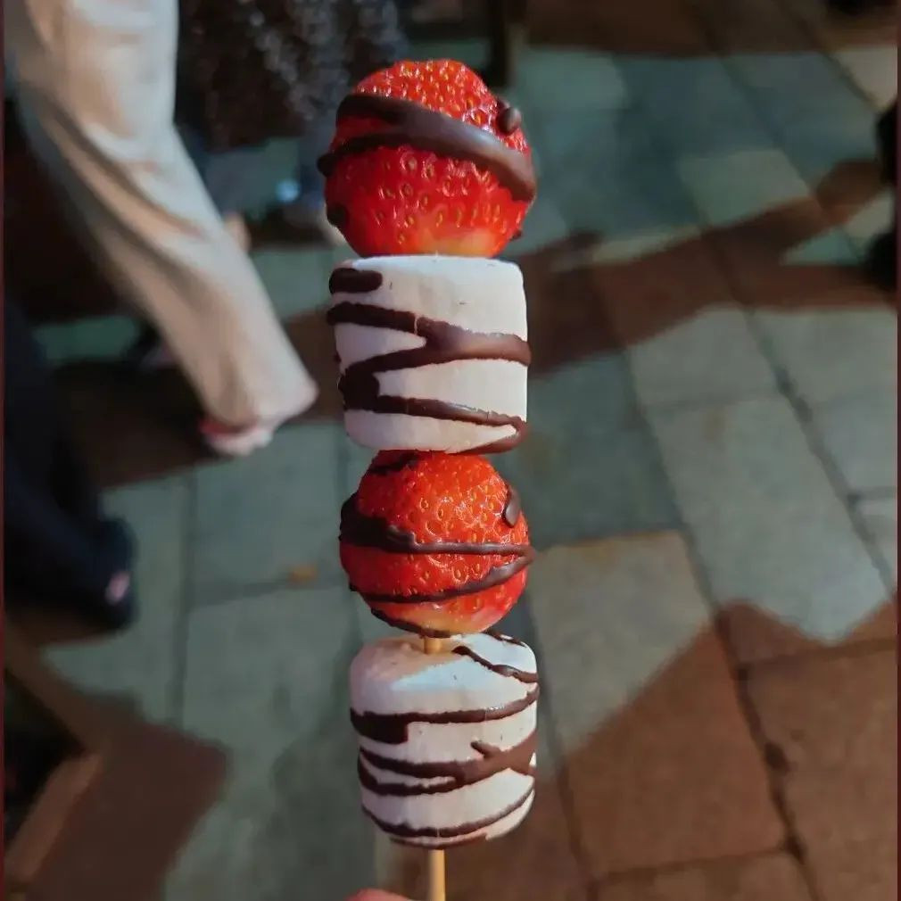 オータム初めてちゃんといったかもしれない👌👌
1丁1品目標にたくさん食べてお腹いっぱいになったよ🎉
10丁目のミニハンバーガー？を食べ忘れてしまったのがとても心残り…
肉寿司おいしかったなあ〜💕

普段実写みないけど、キングダムだけはなぜか見てる👀
イケオジ達がわちゃわちゃしててかわいかった♥️
タリーズで復活してる濃い抹茶ラテ、とて濃厚でよき✨

一人でオータム巡ってたら専務とお客様にきもいって言われたのが一番の思い出かもしれない🙃笑

#すすきの　#ホステス　#キャバ嬢
#クラブ　#ニュークラ
#クラ