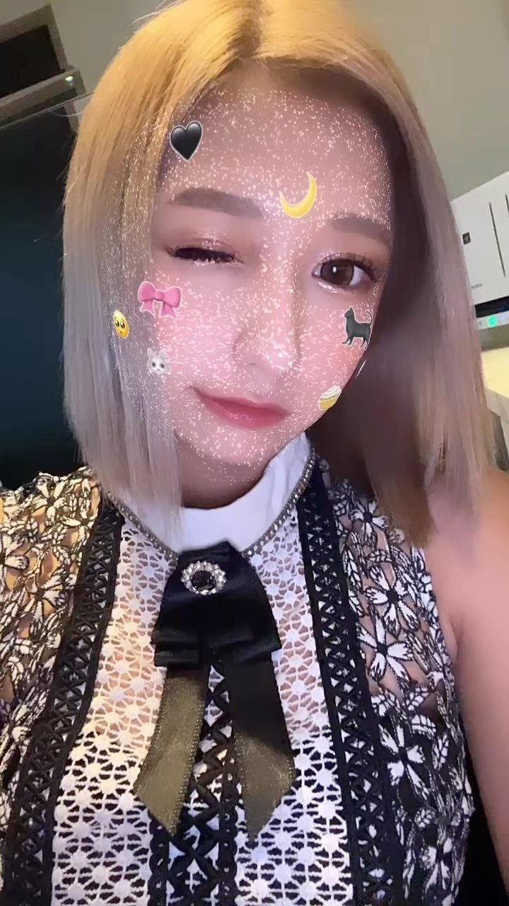 ・
・
何とか元気です🫤🫤
昨日も楽しかったなあ〜🫶
・
#ニュークラ #ニュークラ嬢 #ニュークラブ 
#キャバ嬢 #キャバクラ #ラウンジ 
#飲み屋 #水商売 #美容 #美女 #美人 
#可愛い子 #綺麗な女性 #かわいい女の子 
#北海道 #札幌 #サッポロ #すすきの #ススキノ 
#札幌観光 #札幌旅行 #札幌グルメ #すすきのグルメ 
#likeforlike #like4likes #like4follow