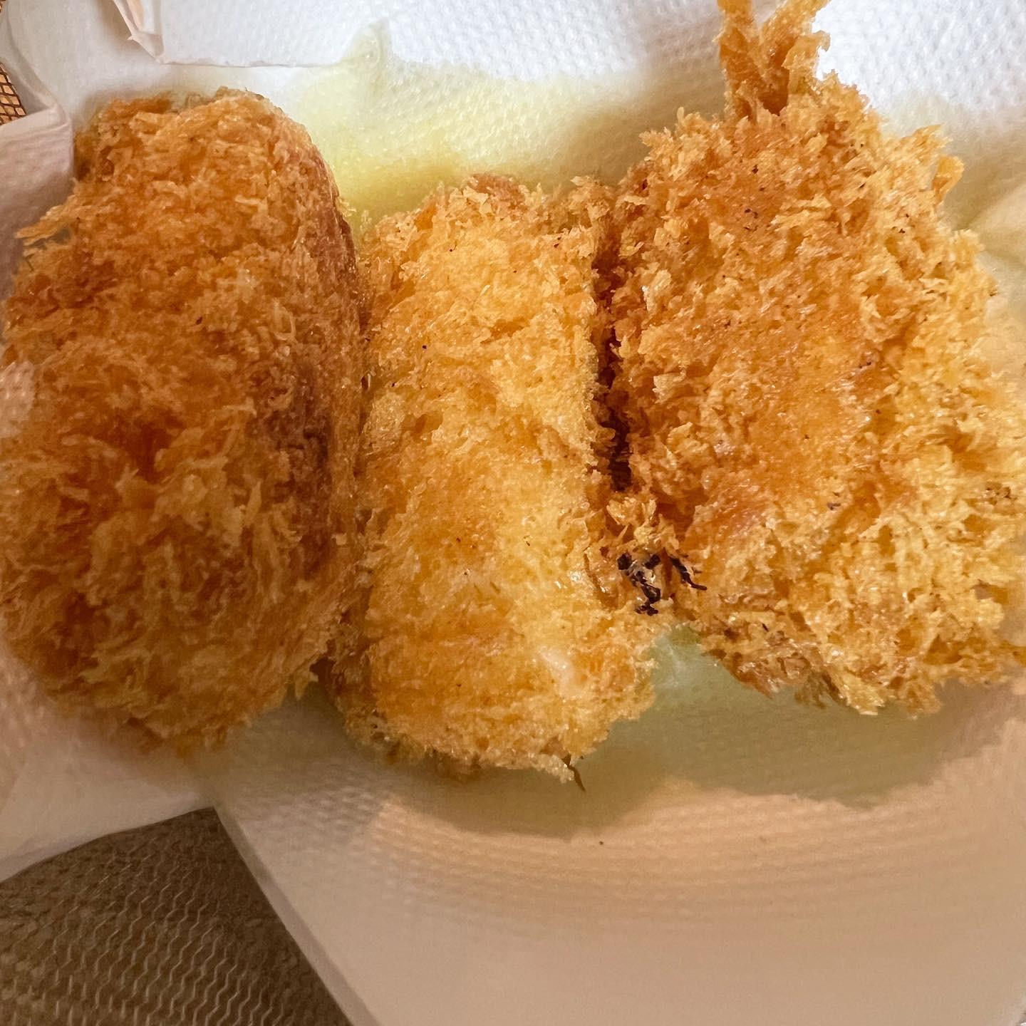 かにクリームコロッケが大好きだけど揚げ物は胃もたれするなぁ😭

オリーブオイルで揚げるとまだマシ（笑）

#Blue
#Bar
#kabukicho
#歌舞伎町
#shinjuku
#新宿
#旅行
#海
#Diving
#ダイビング
#UnderwaterPhot
#水中写真
#ライセンス取得
#夏
#ハッピー
#ファインダー越しの世界
#divermag
#iPhone
#GOPRO
#Canon
#Ricoh
#THETA
#OLYMPUS
#tough
#TG-6