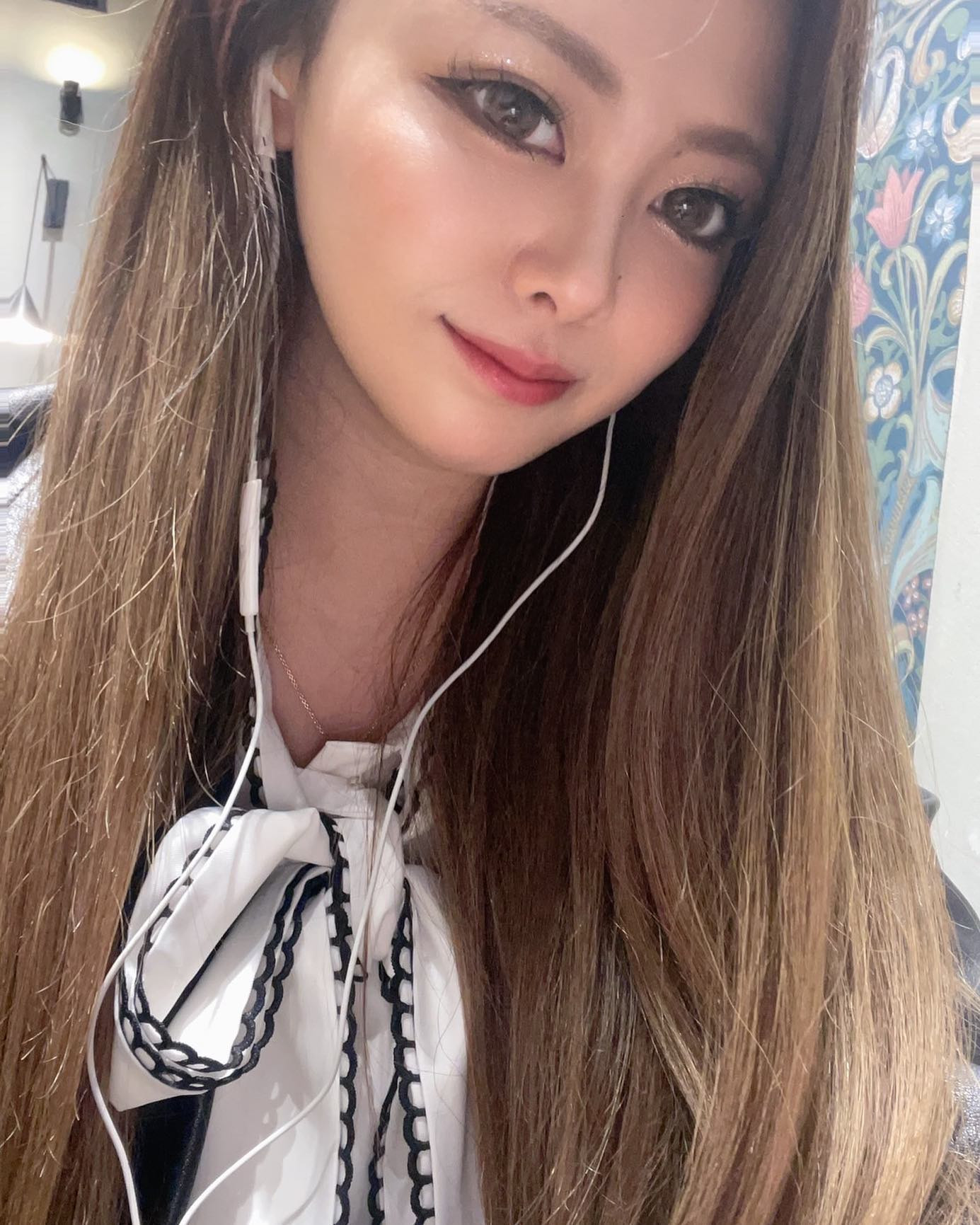 .
未だにAirPodsではないイヤホン使ってます😂無くさないし結果これが優勝🏆　

すごく楽しい1週間でした🥰
また来週もよろしくお願いします🤲

#蕨#タントラ#キャバクラ#キャバ嬢