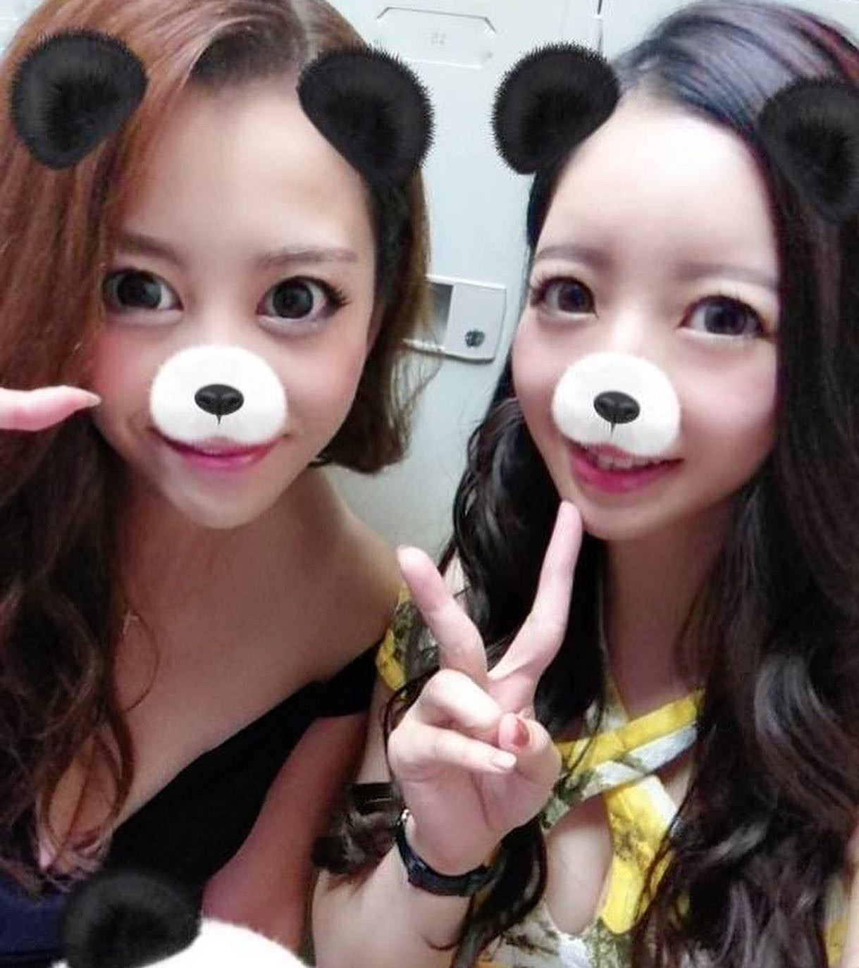 るあちゃん髪の毛長いの懐かしすぎる😳✨

@helena_hibikigroup 

　

#クラブヘレナ #ヘレナ #響グループ #水沢愛美 #札幌 #すすきの #北海道 #ニュークラブ #ニュークラ嬢 #すすきのニュークラ #ラウンジ #ラウンジ嬢 #キャバクラ #キャバ嬢 #ホステス #道産子 #美女スタグラム #求人 #自撮り #ヘアアレンジ #キャバキャバ #hokkaido #sapporo #susukino #helena #hibikigroup #champagne #l4likes 