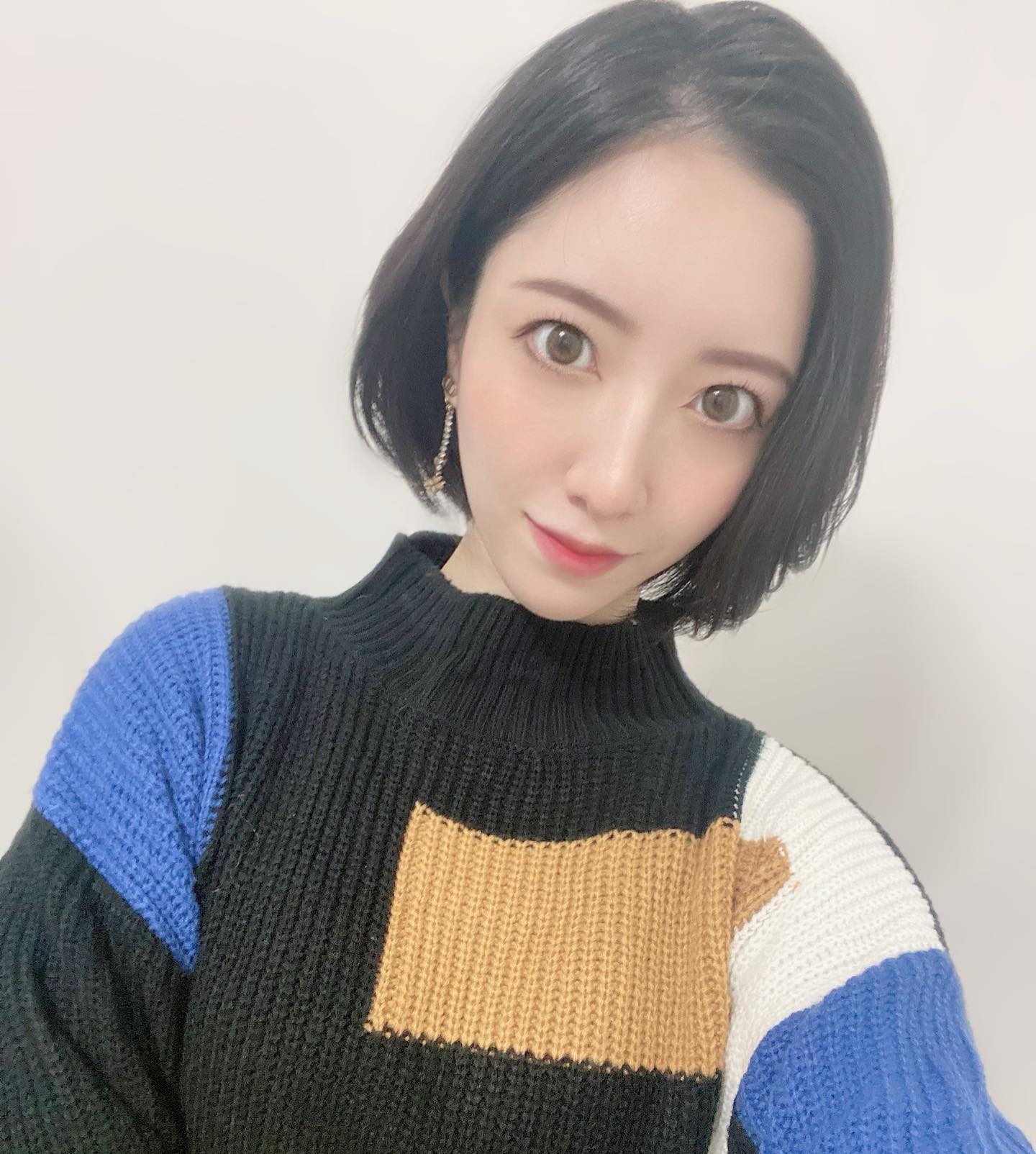 、
寒いとほんとに動く気力
わかないのはフツーの事？

#ヘレナ#響グループ#百瀬るあ
#札幌#すすきの#北海道#ニュークラブ#ニュークラ嬢
#すすきのニュークラ#ラウンジ#ラウンジ嬢#キャバクラ#キャバ嬢#ホステス#道産子#美女スタグラム#求人#自撮り#ヘアアレンジ#キャバキャバ
#ゴルフ#ゴルフ女子#旅行#JGC#JAL#カメラ