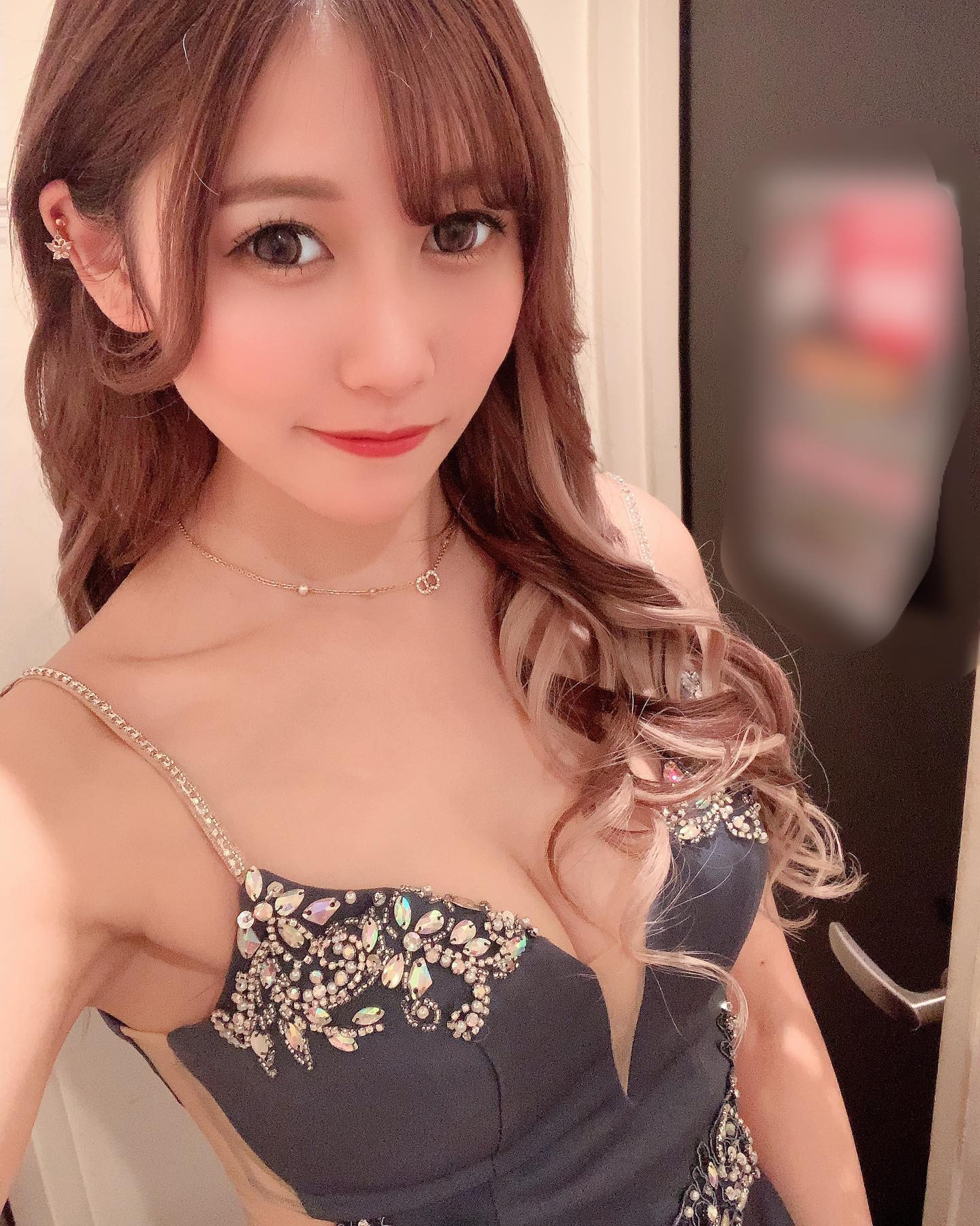 12月も、もう折り返し..💭

今日も出勤してます❕

#キャバクラ #キャバ嬢 #埼玉キャバクラ #蕨タントラ #キャバドレス #angelr